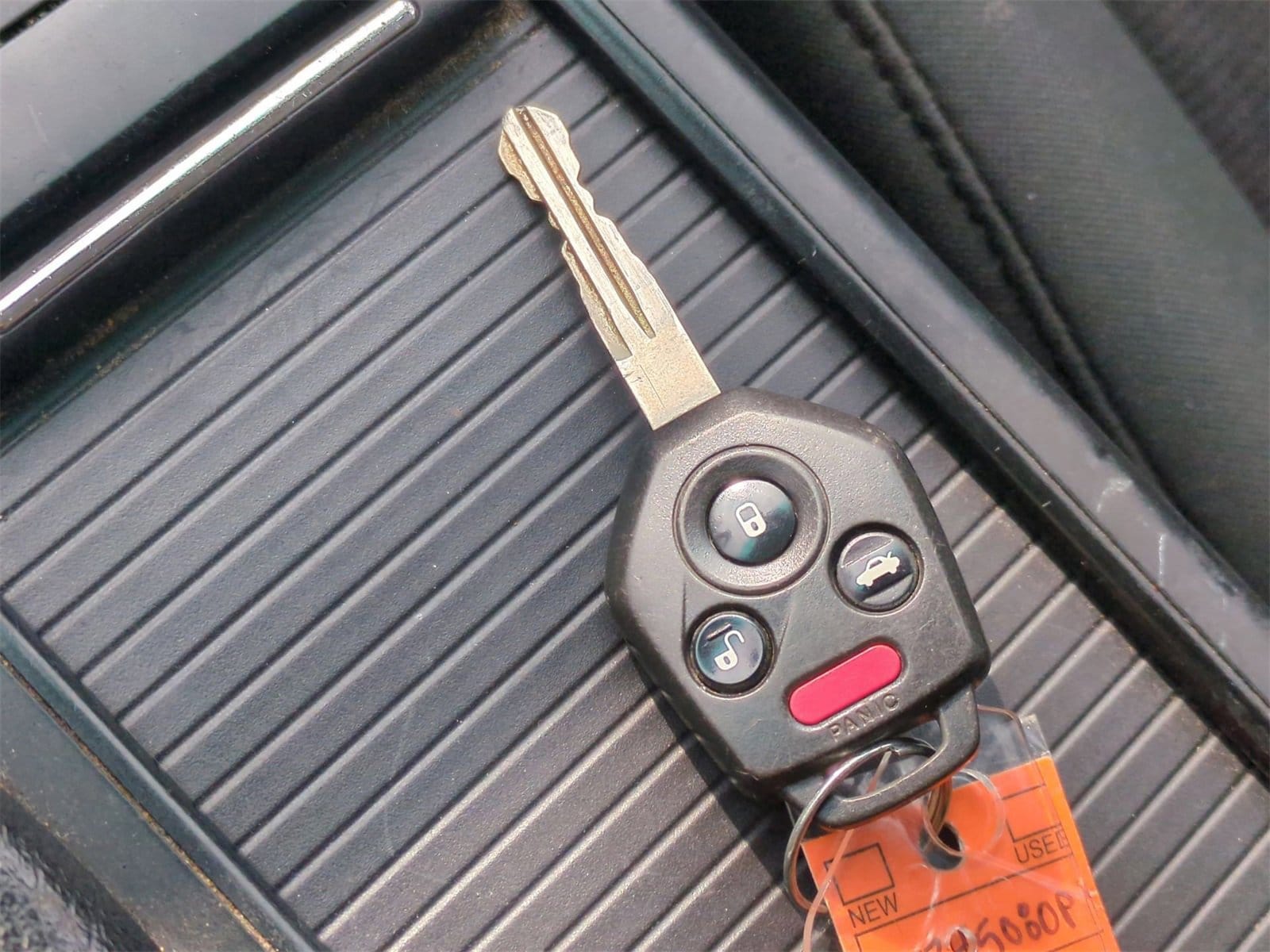 Thumbnail: 2009 Subaru Outback - 32