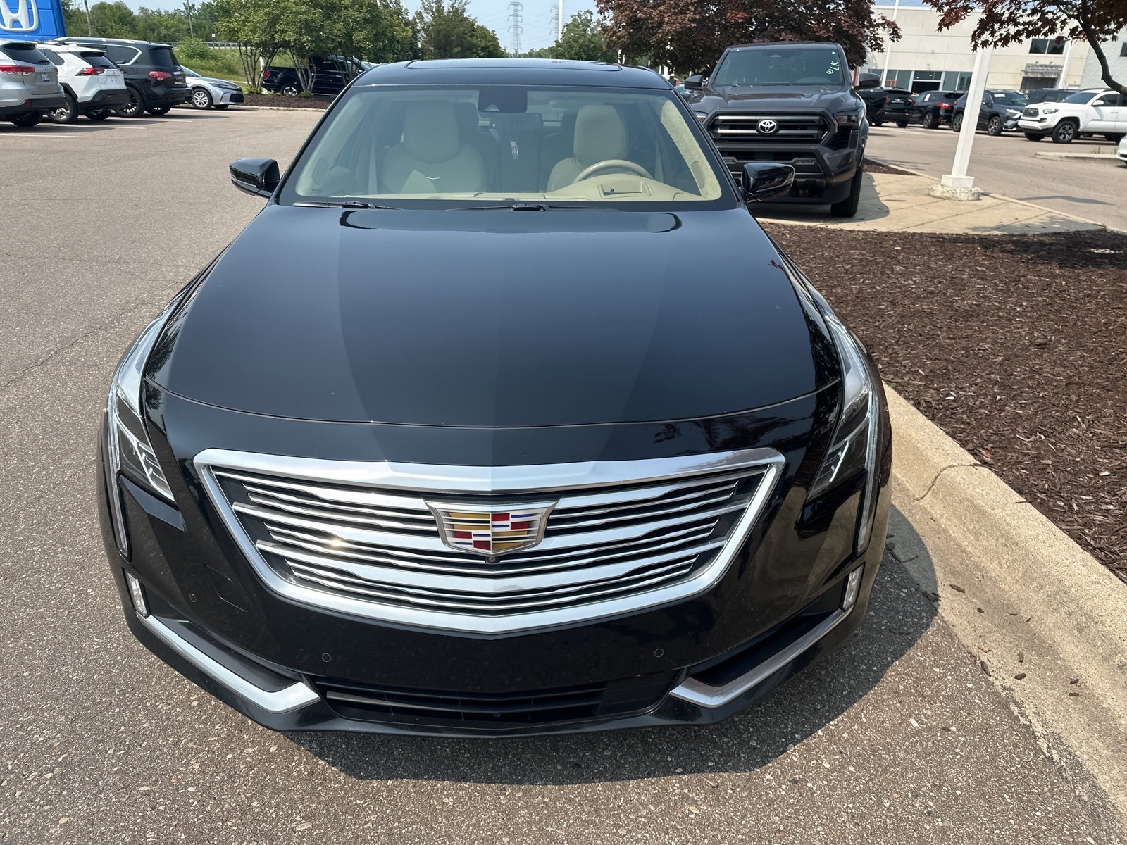 2017 Cadillac CT6 Platinum photo 2