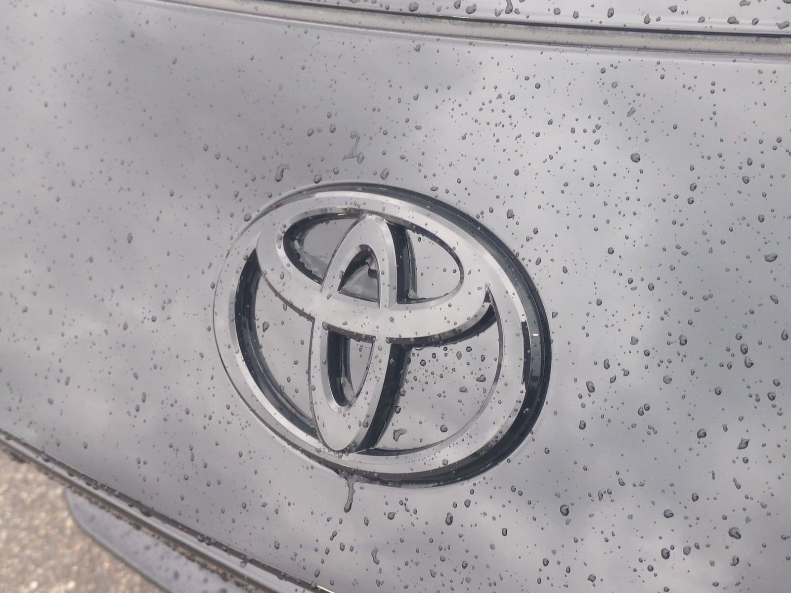 Thumbnail: 2026 Toyota Camry - 12