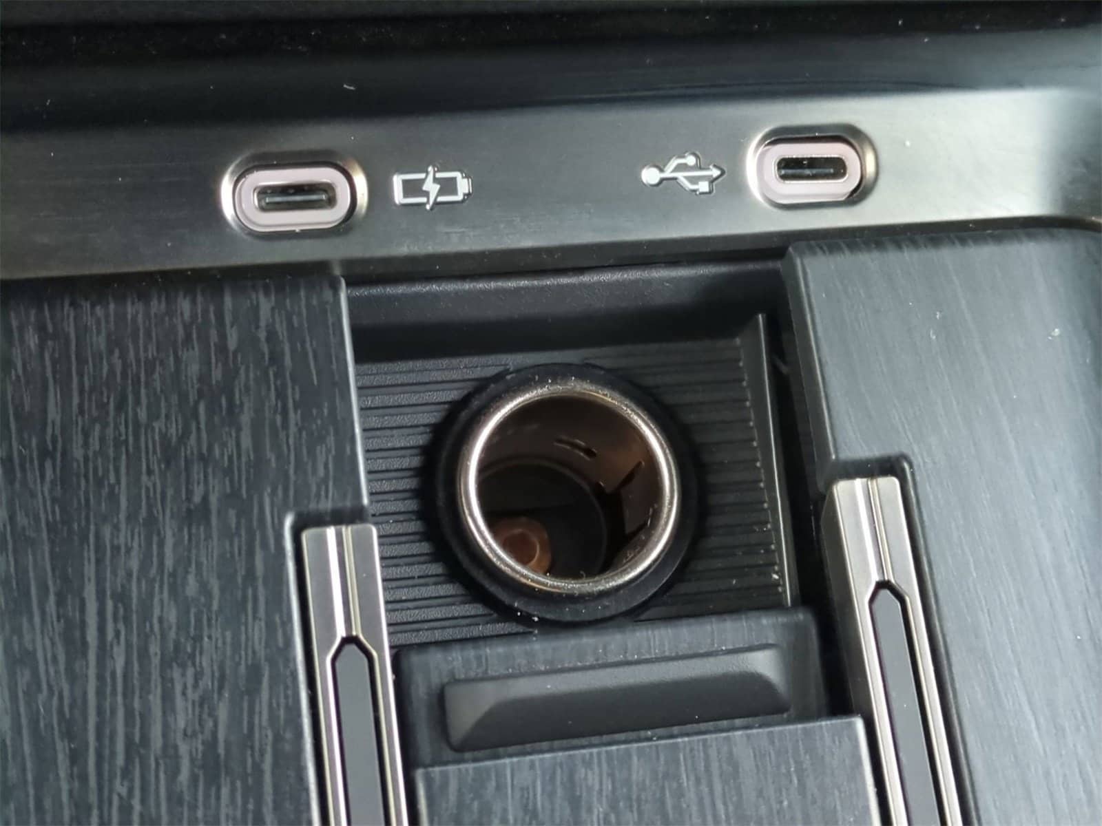 Thumbnail: 2024 Lexus GX - 31