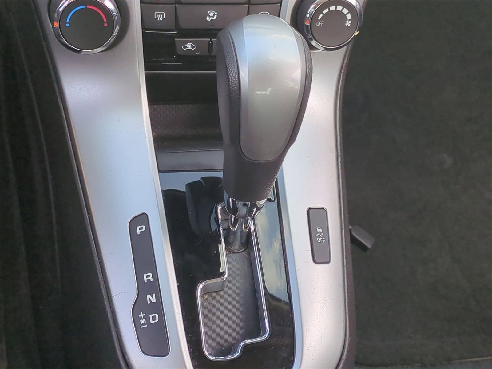 Thumbnail: 2016 Chevrolet Cruze - 28