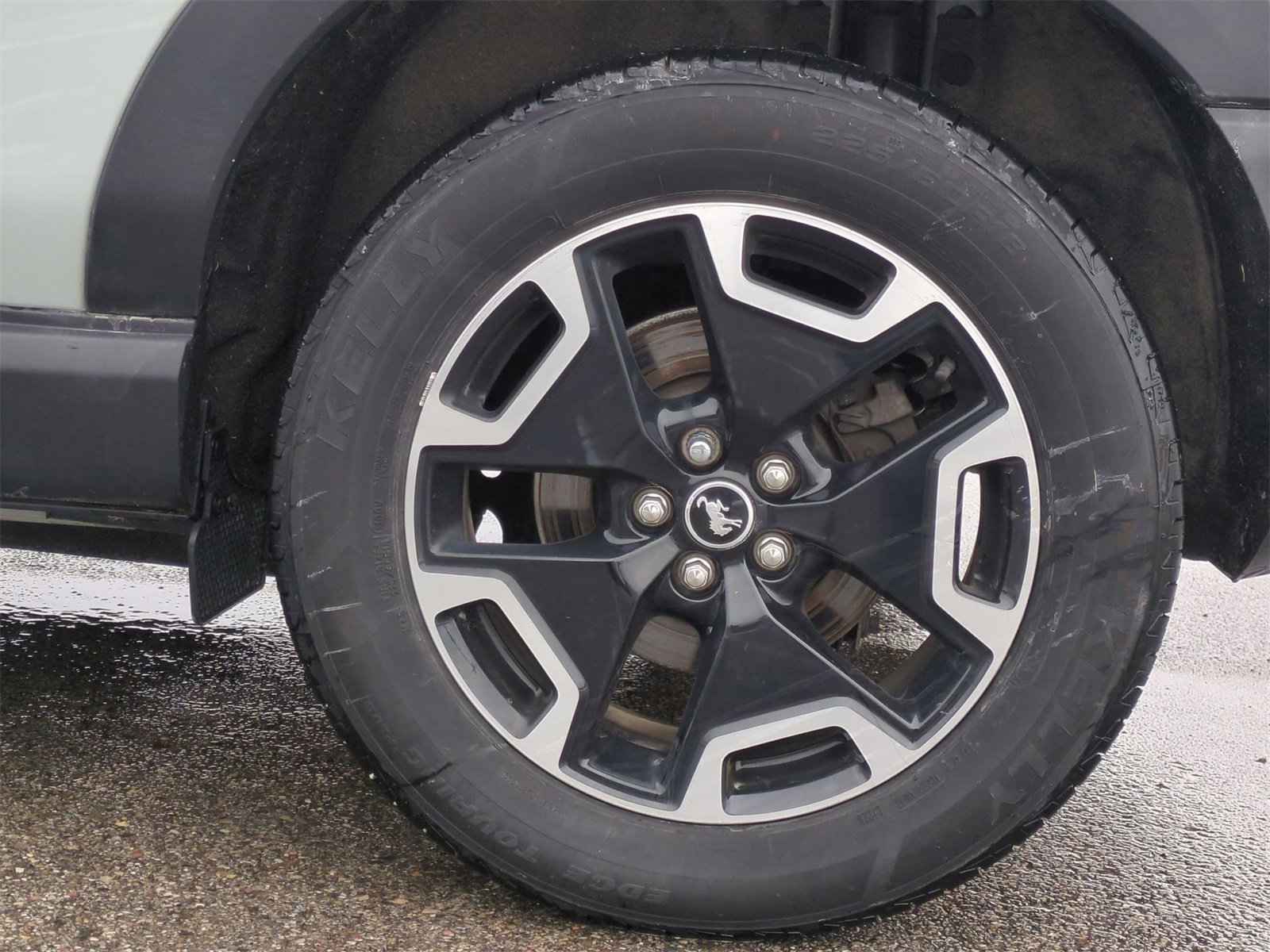 Thumbnail: 2023 Ford Bronco Sport - 14