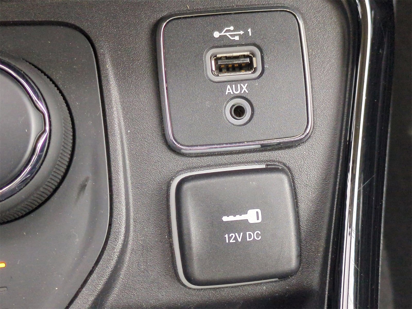 Thumbnail: 2019 Jeep Compass - 29