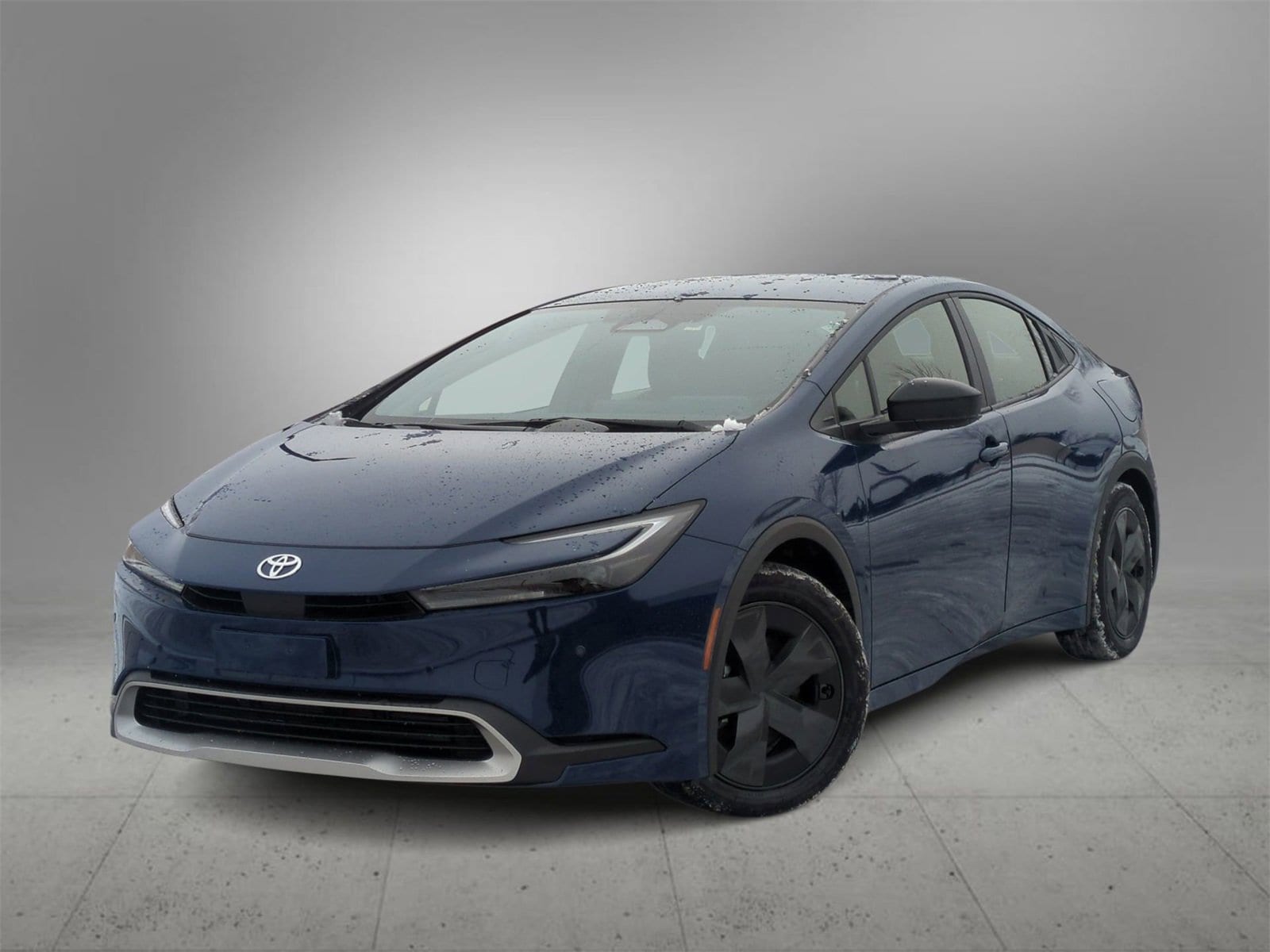2026 Toyota Prius SE's photo