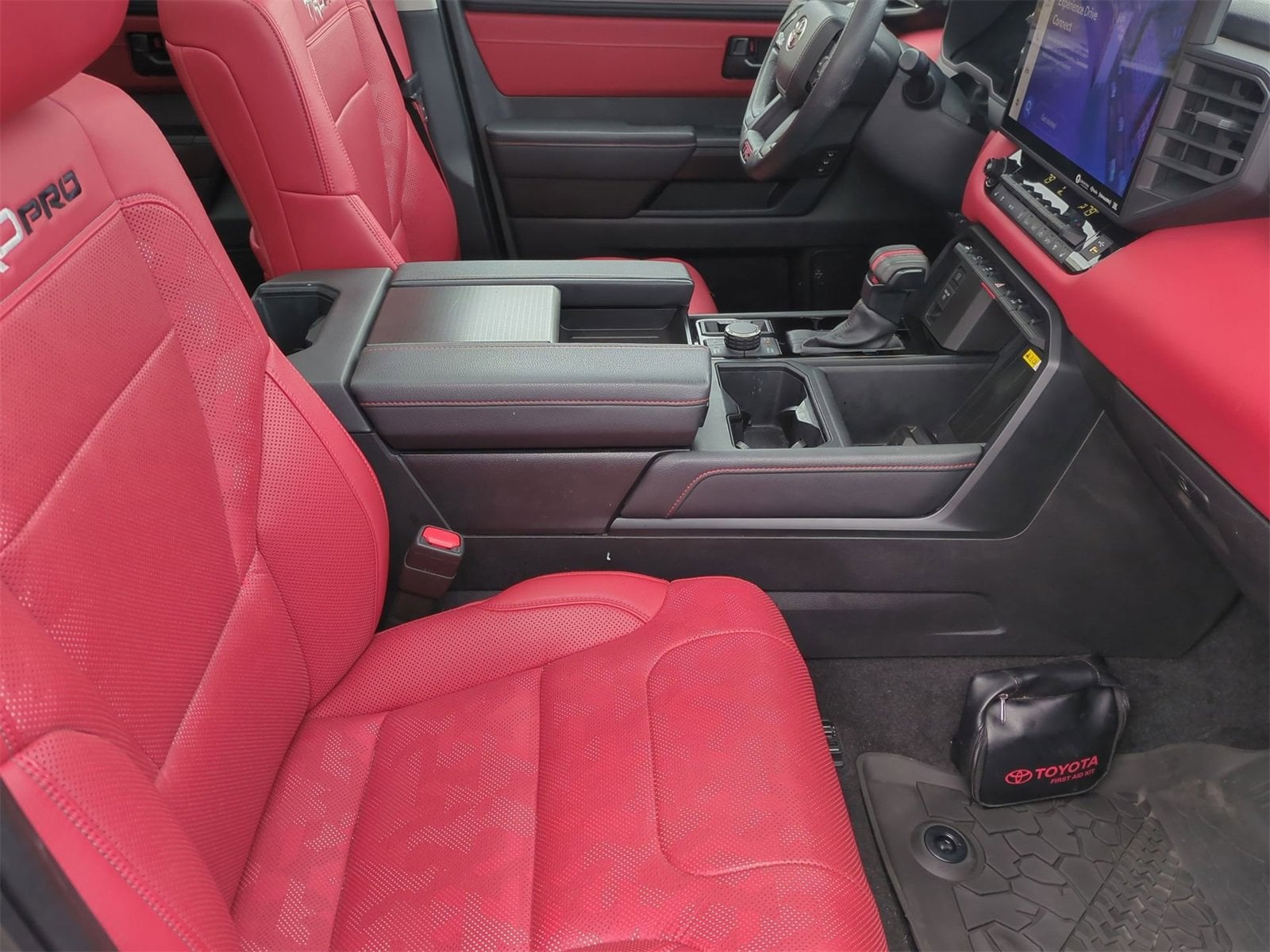 Thumbnail: 2022 Toyota Tundra - 23