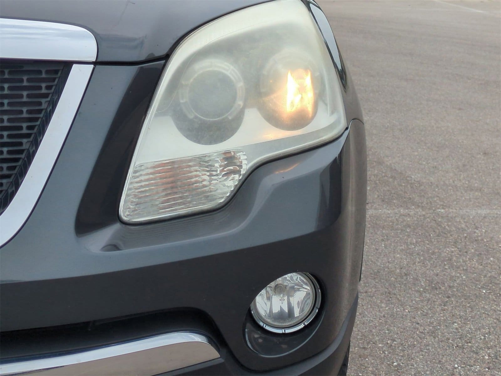 Thumbnail: 2012 GMC Acadia - 11