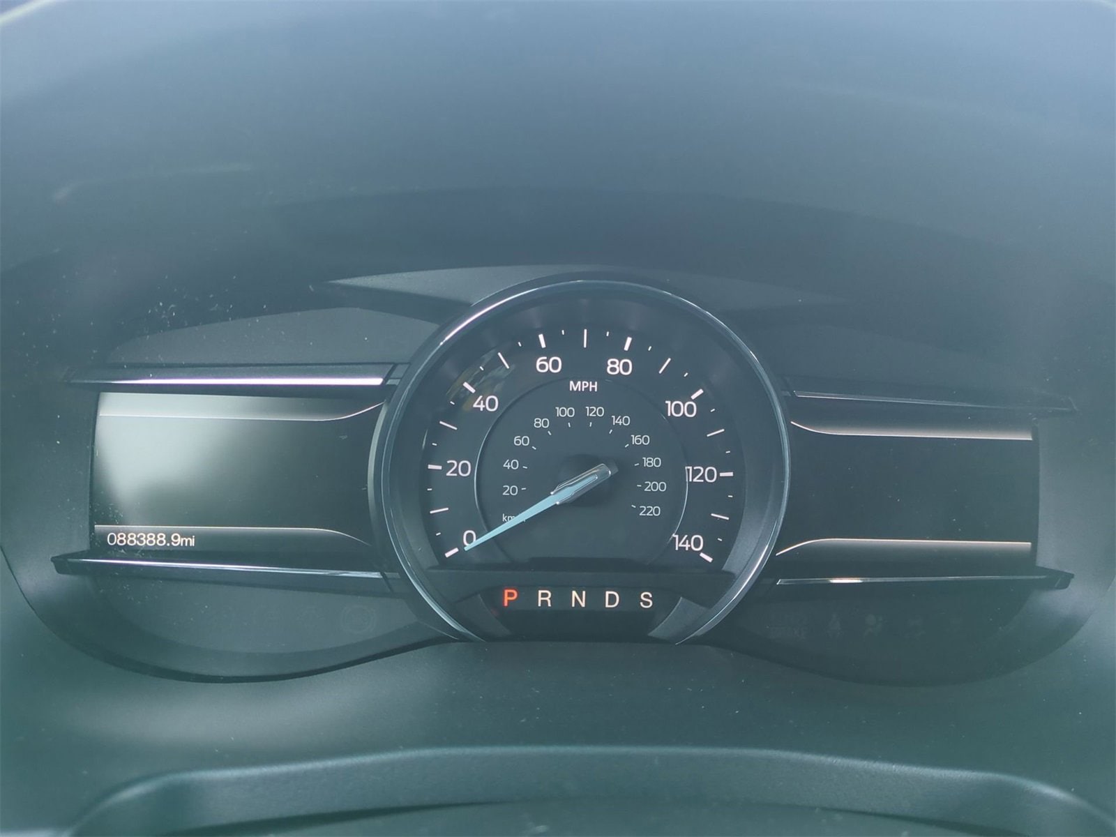 Thumbnail: 2016 Ford Explorer - 34