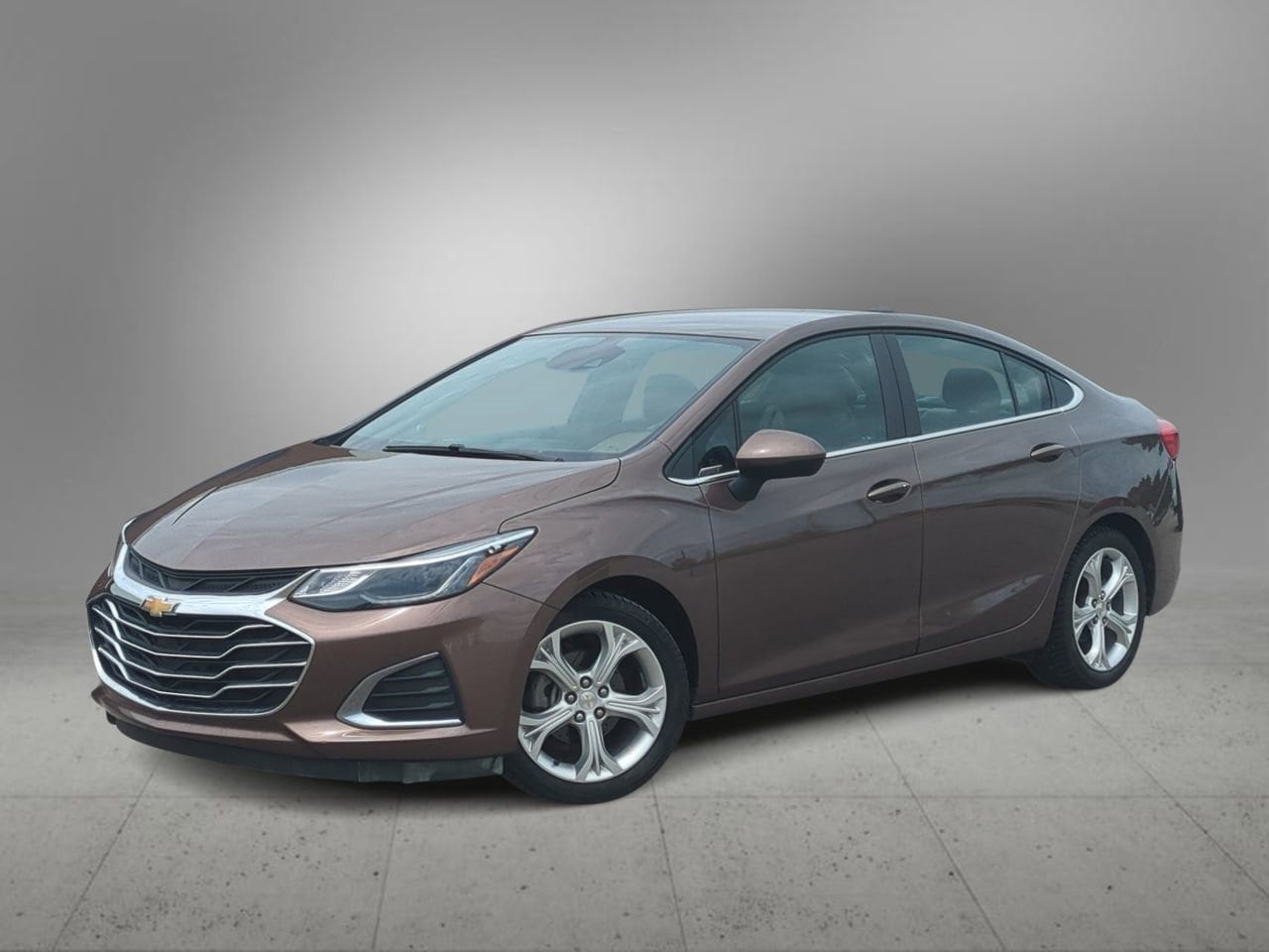 Thumbnail: 2019 Chevrolet Cruze - 1