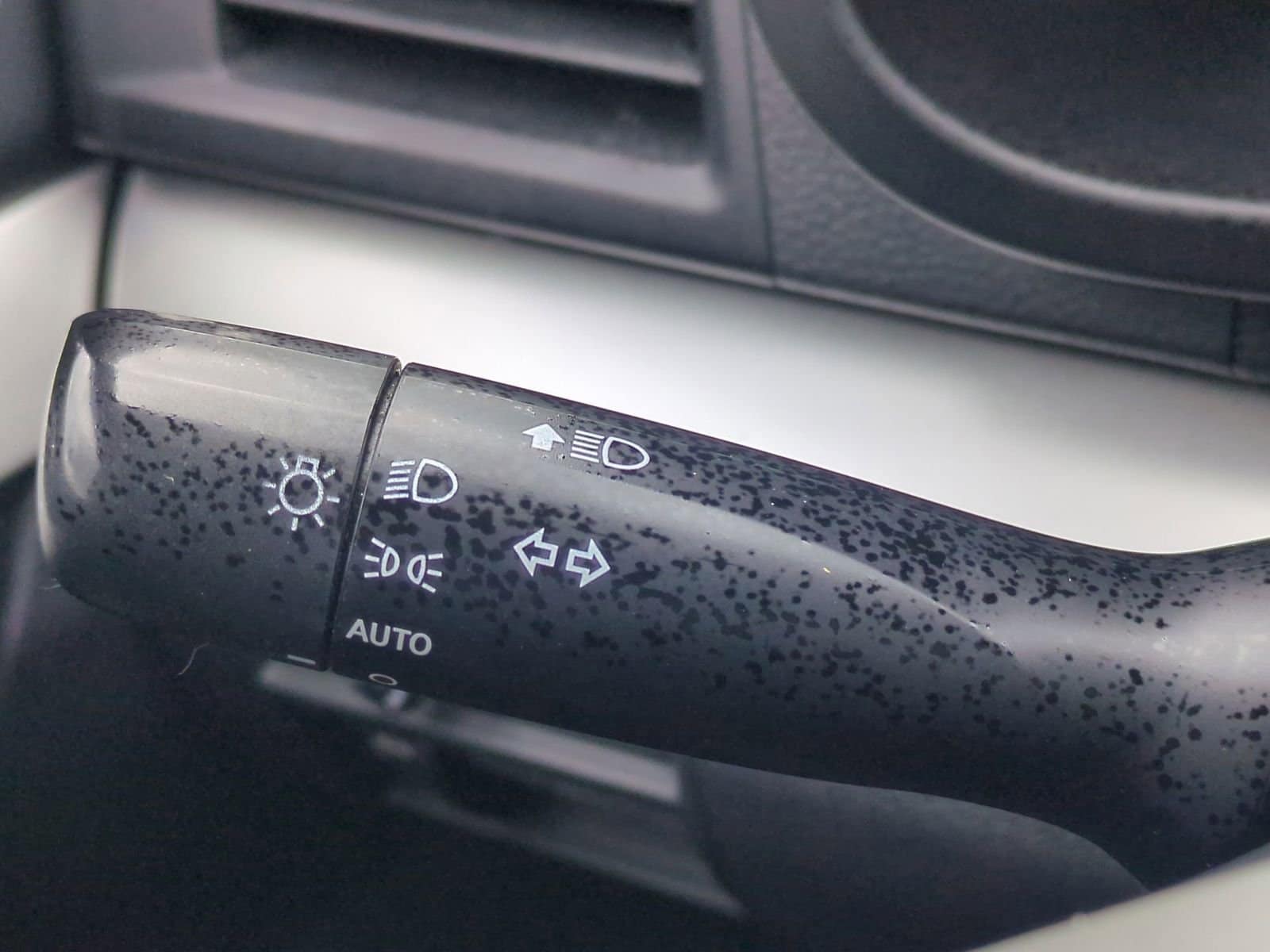 Thumbnail: 2013 Subaru Outback - 26