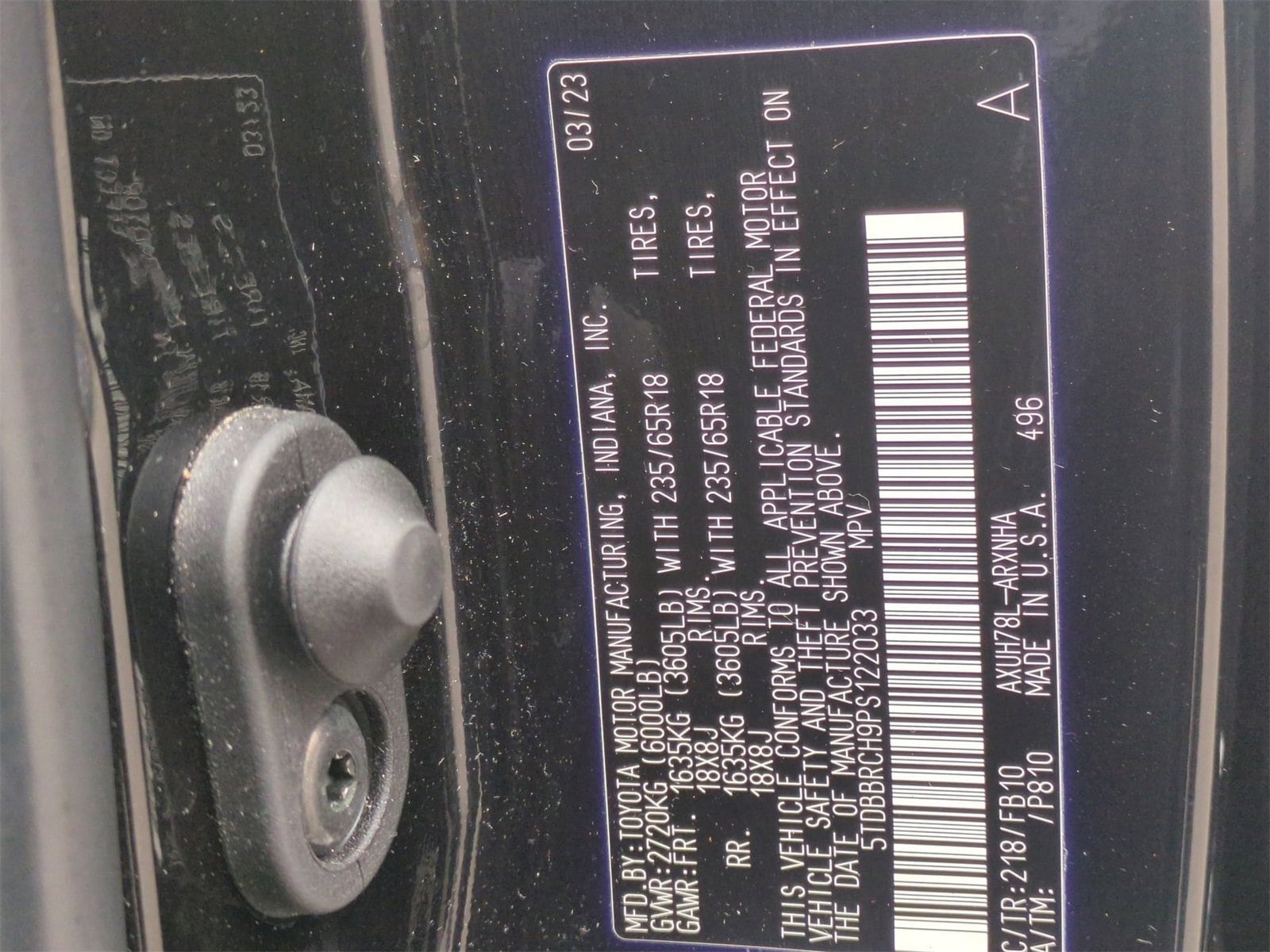 Thumbnail: 2023 Toyota Highlander - 37