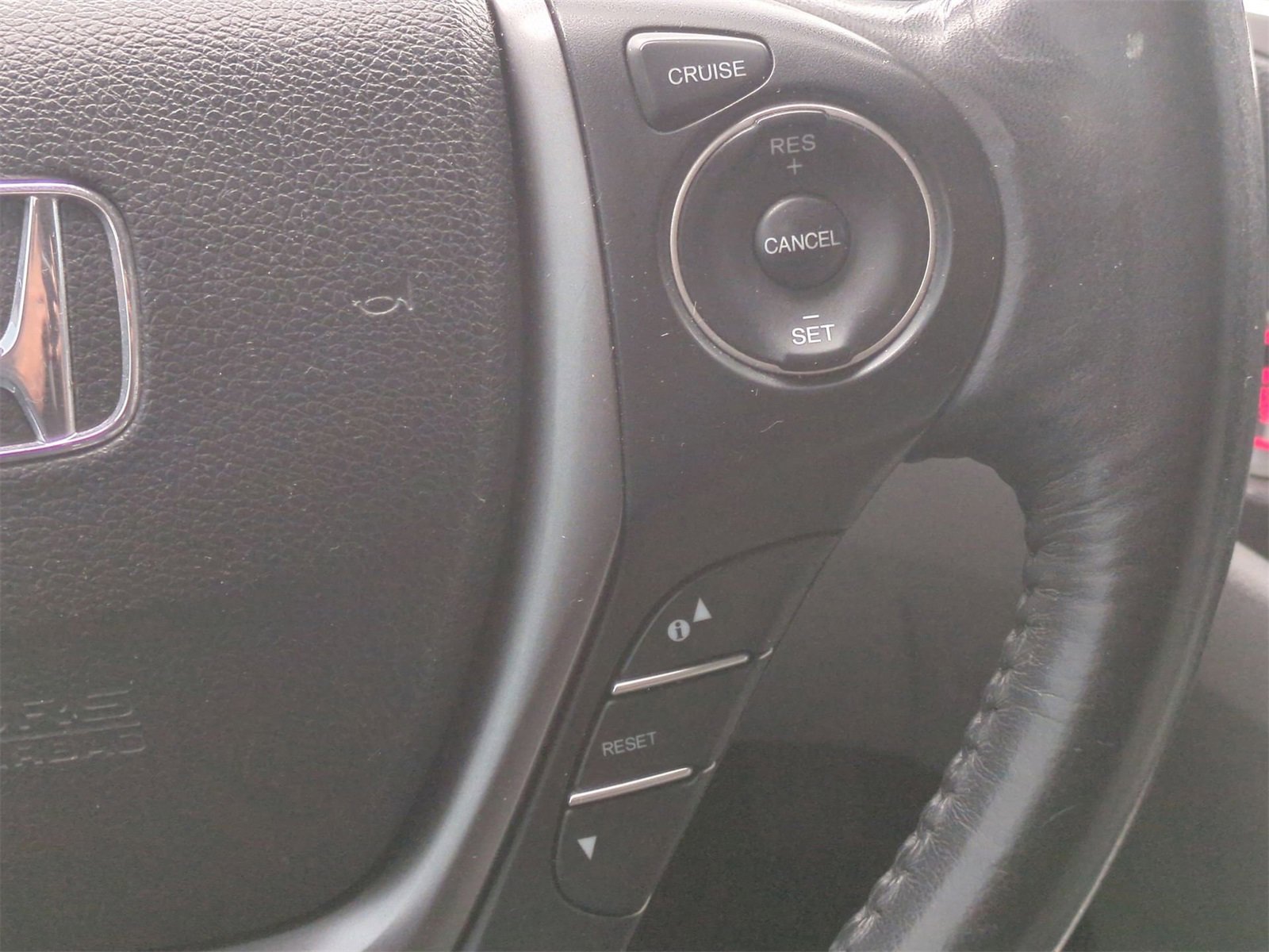 Thumbnail: 2018 Honda Pilot - 26