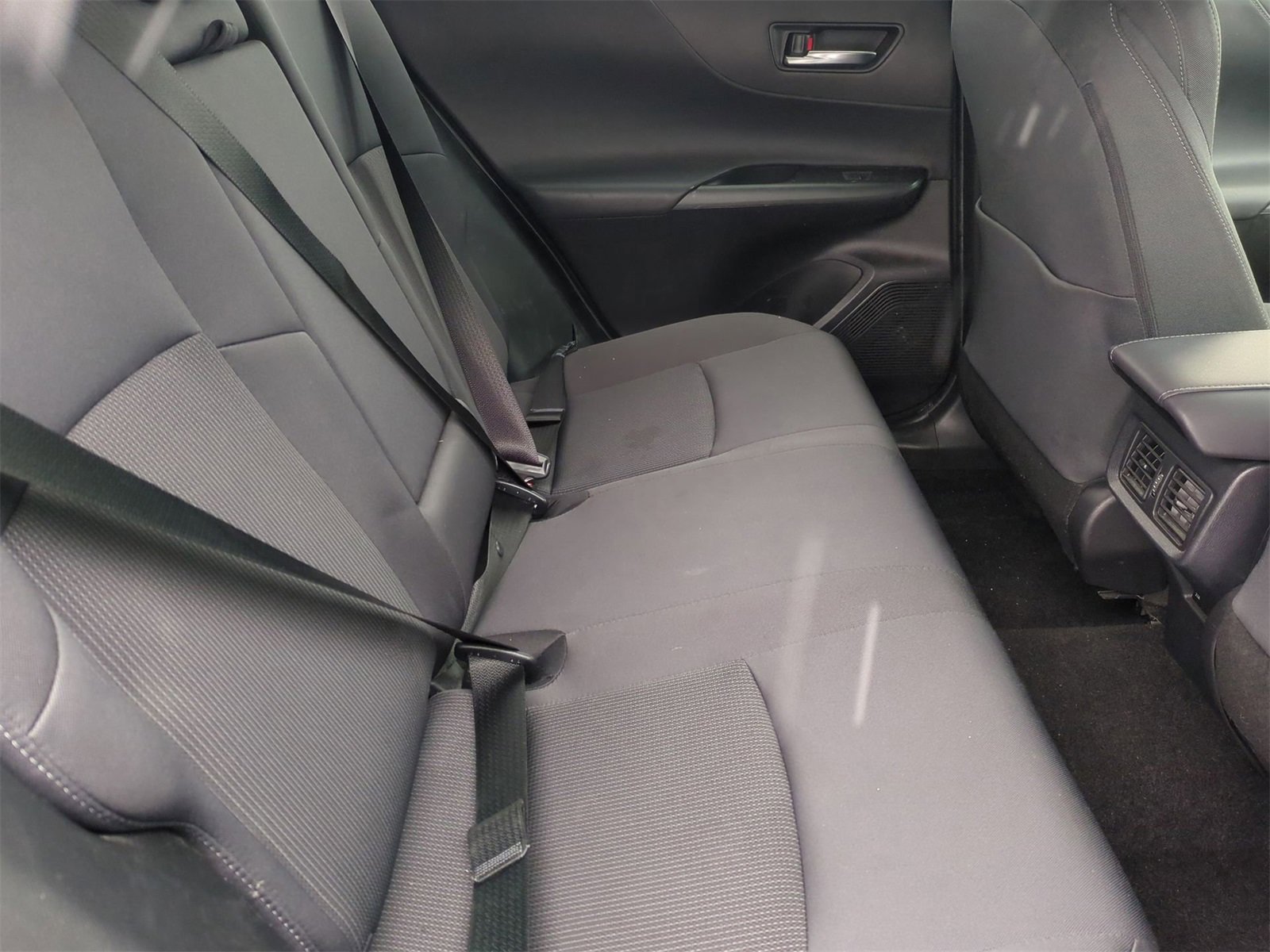 Thumbnail: 2021 Toyota Venza - 20