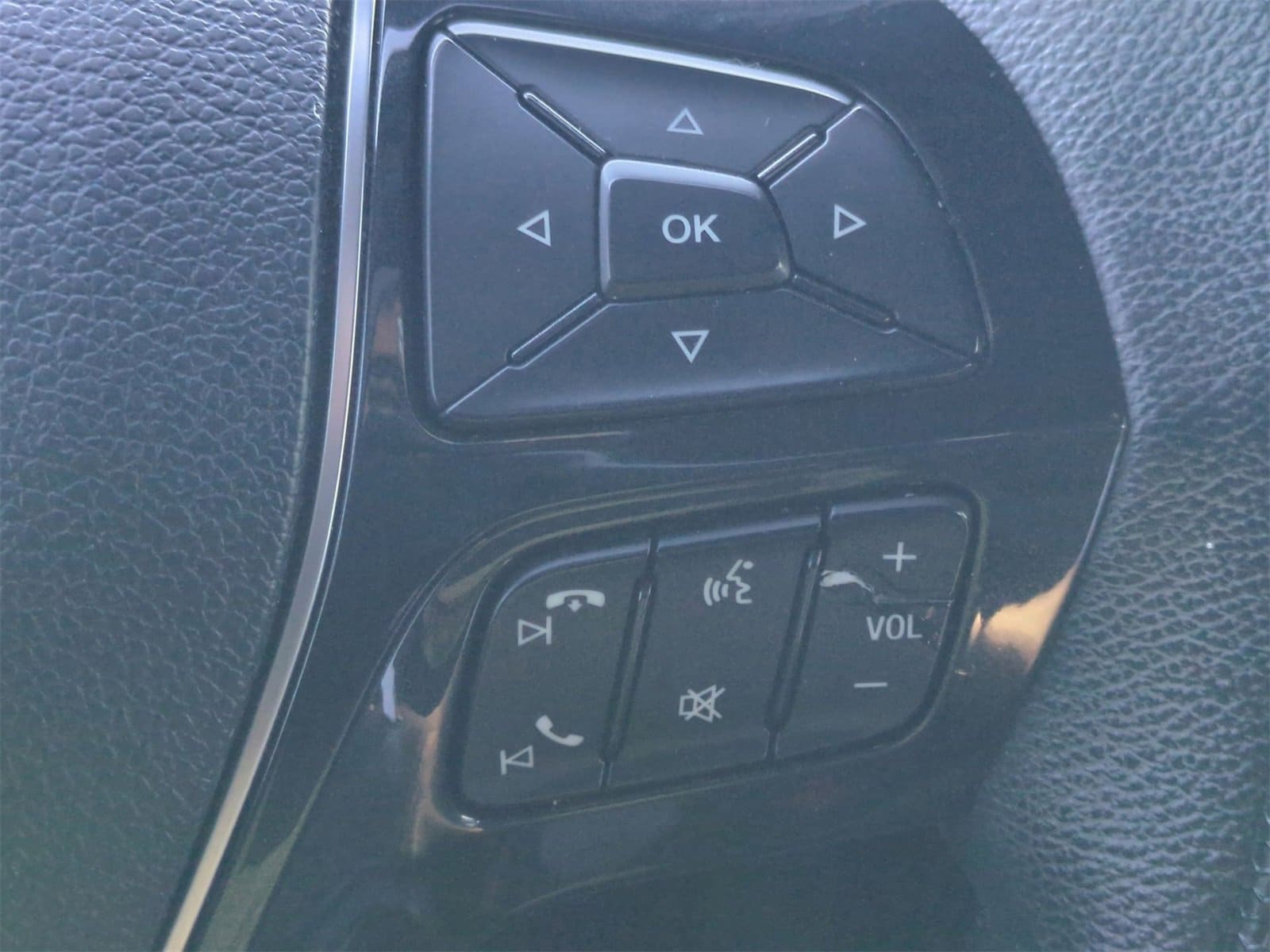 Thumbnail: 2018 Ford Explorer - 27