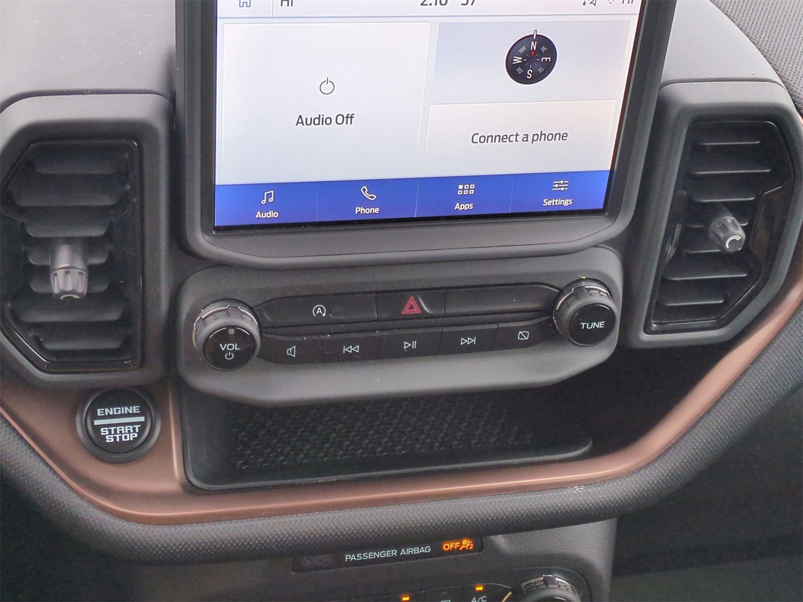 Thumbnail: 2023 Ford Bronco Sport - 27