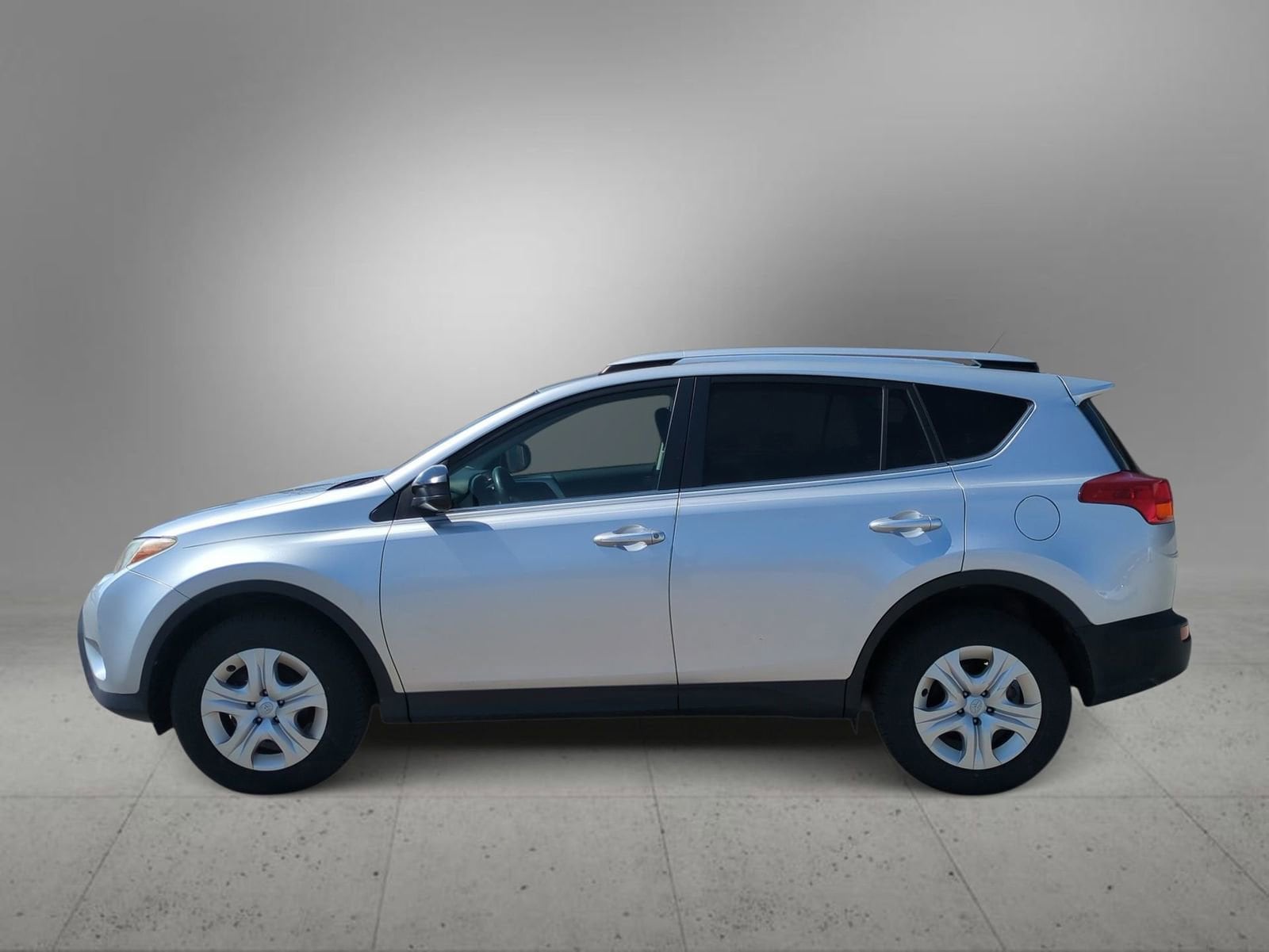 Thumbnail: 2015 Toyota RAV4 - 5