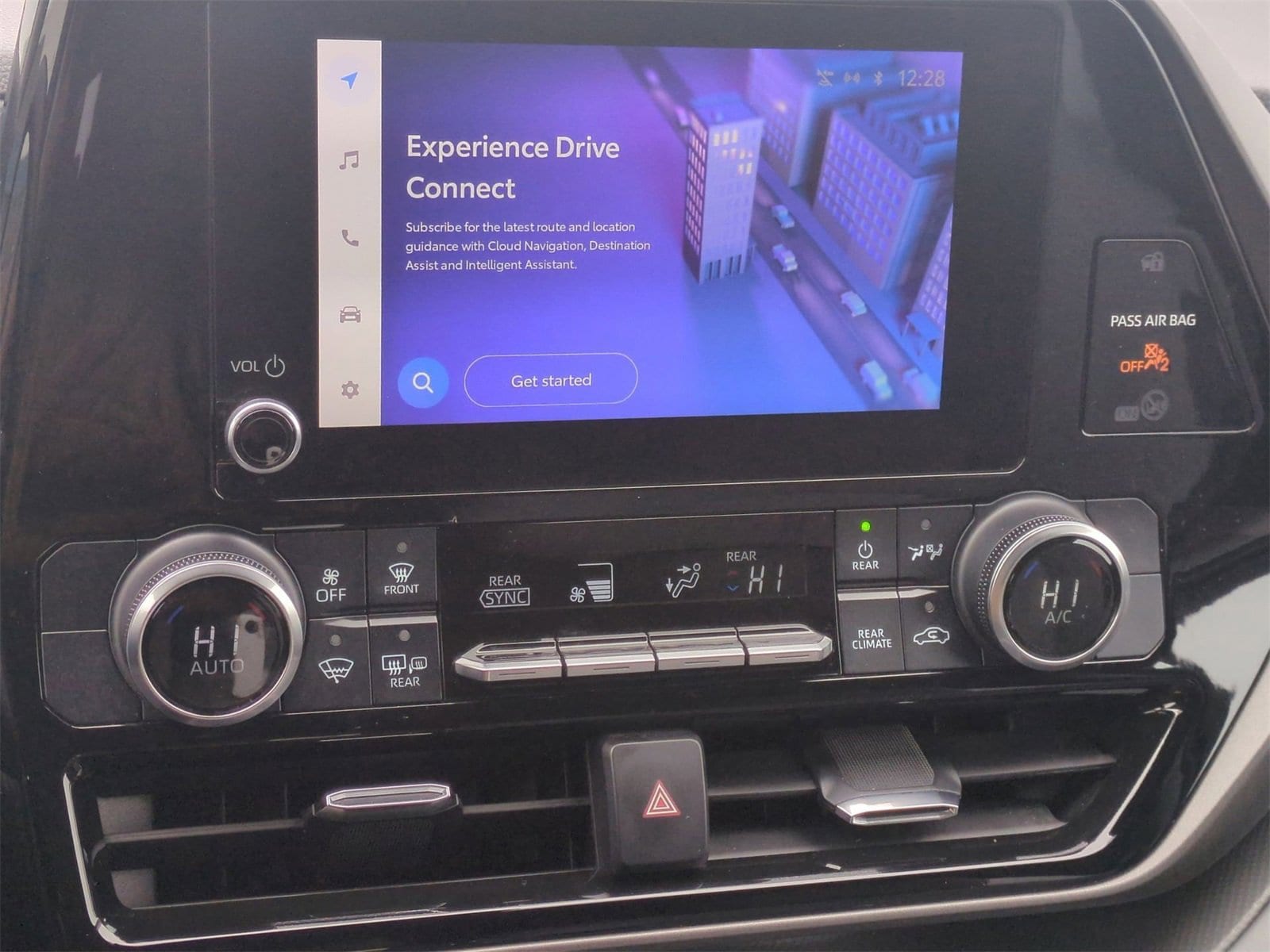 Thumbnail: 2023 Toyota Highlander - 29