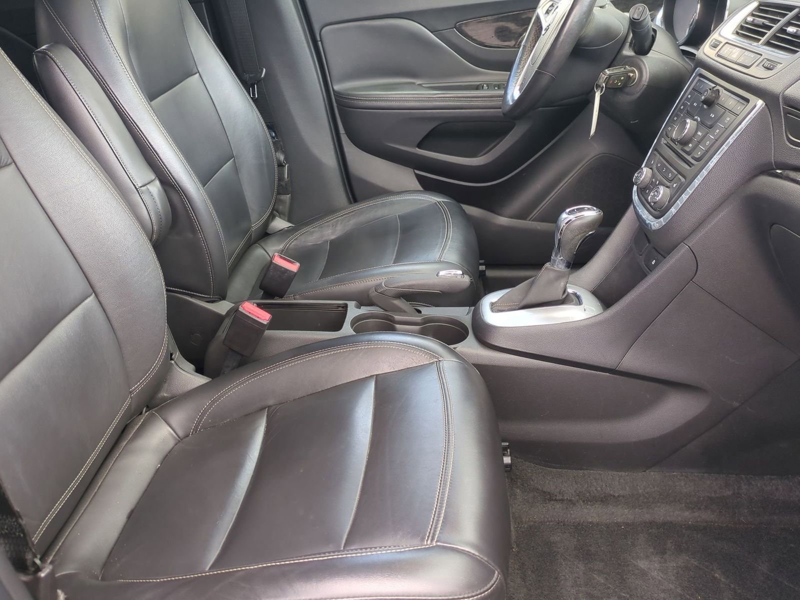 Thumbnail: 2013 Buick Encore - 23