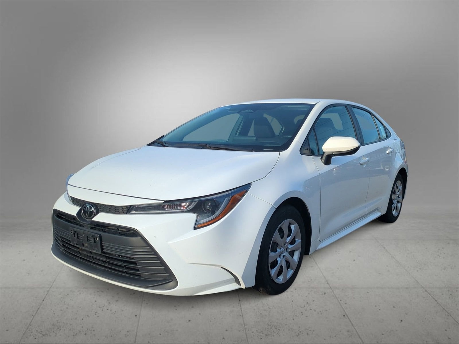 Thumbnail: 2023 Toyota Corolla - 4