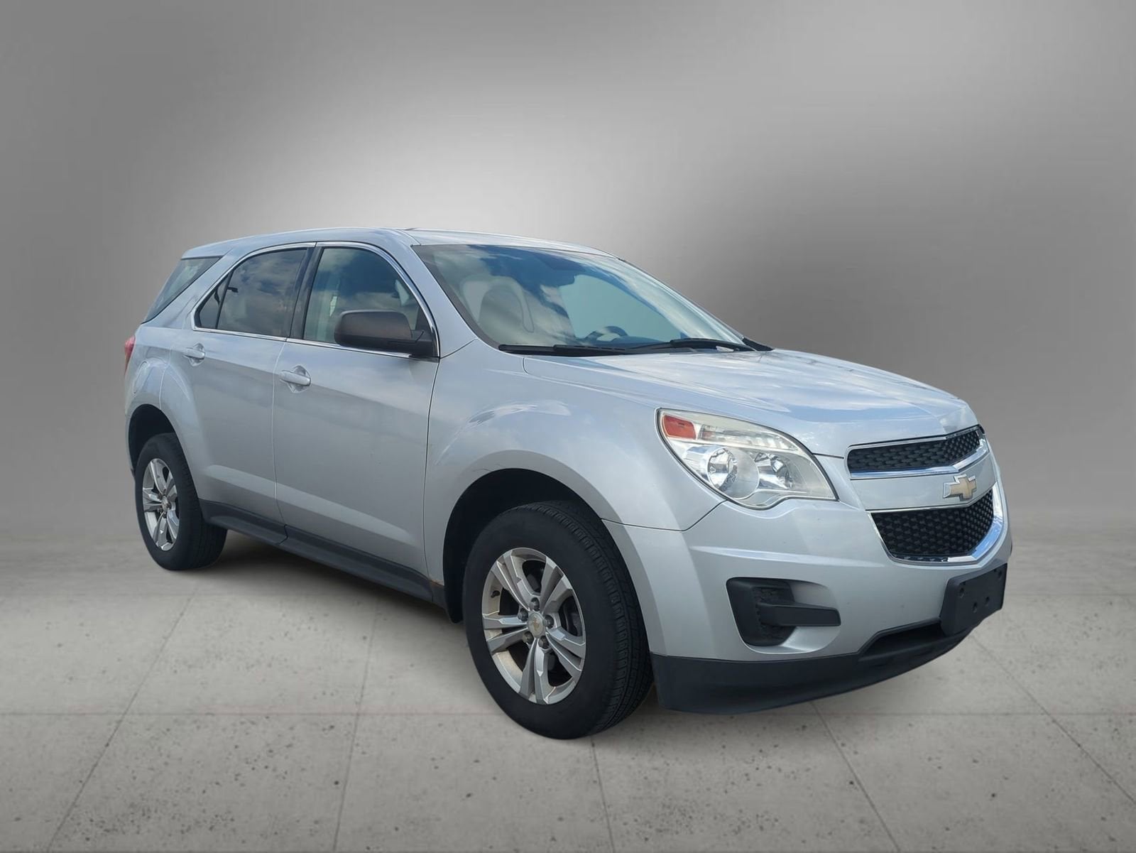 2014 Chevrolet Equinox LS -
                  Farmington Hills, MI