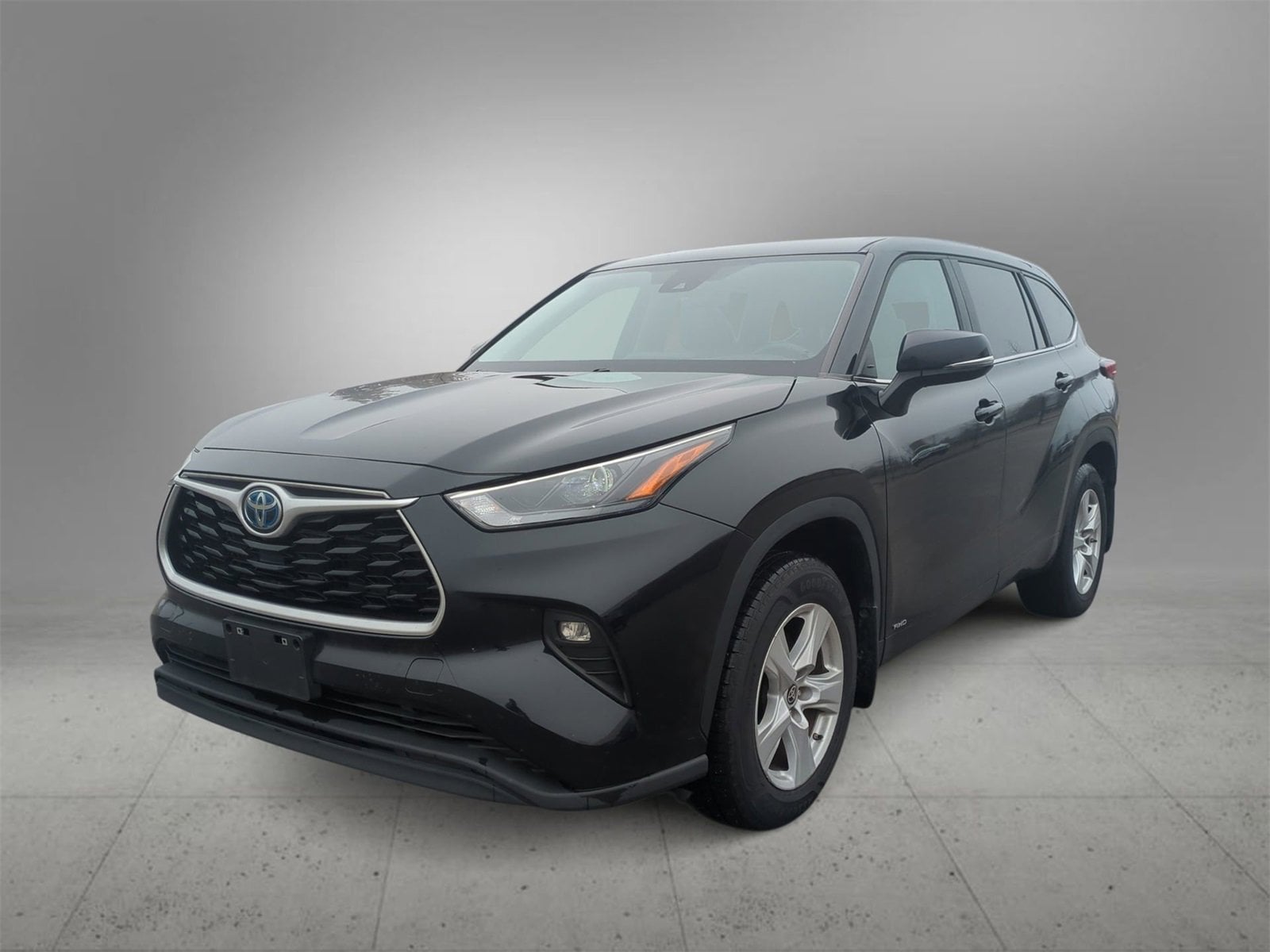 Thumbnail: 2023 Toyota Highlander - 4