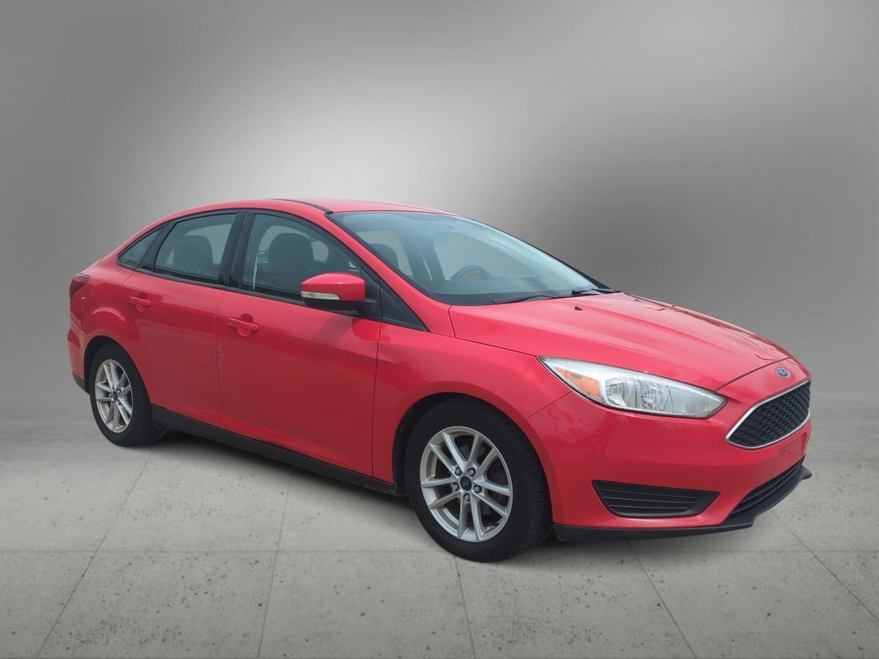 Thumbnail: 2016 Ford Focus - 2