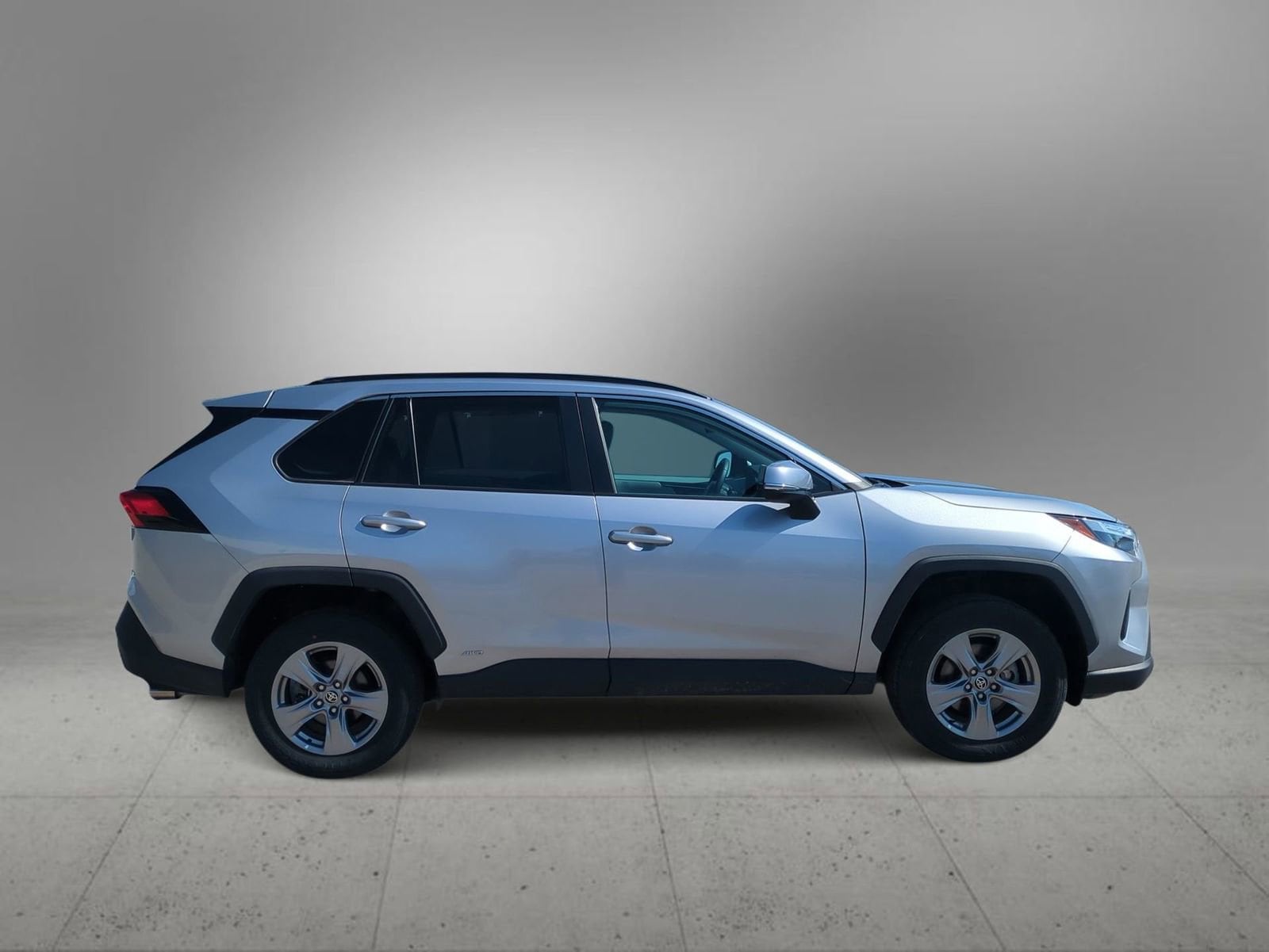 Thumbnail: 2023 Toyota RAV4 - 9