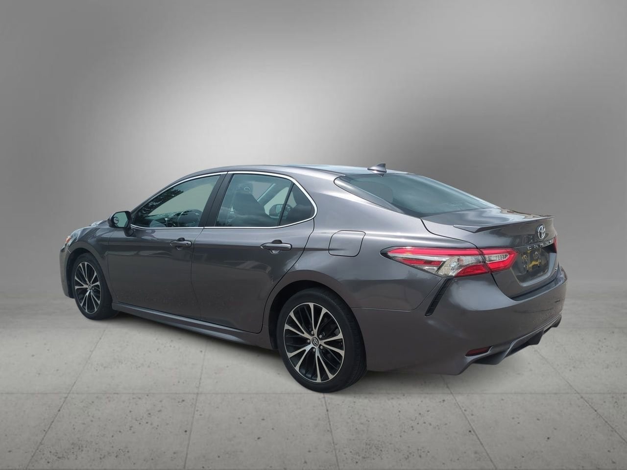 Thumbnail: 2019 Toyota Camry - 6