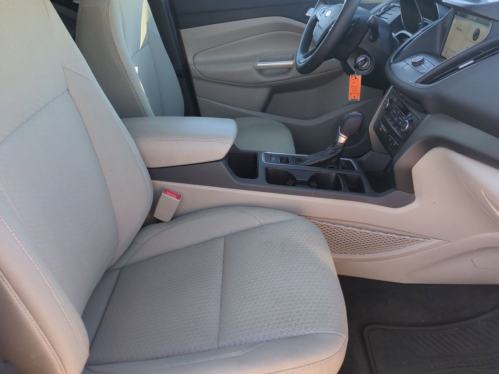 Thumbnail: 2017 Ford Escape - 21