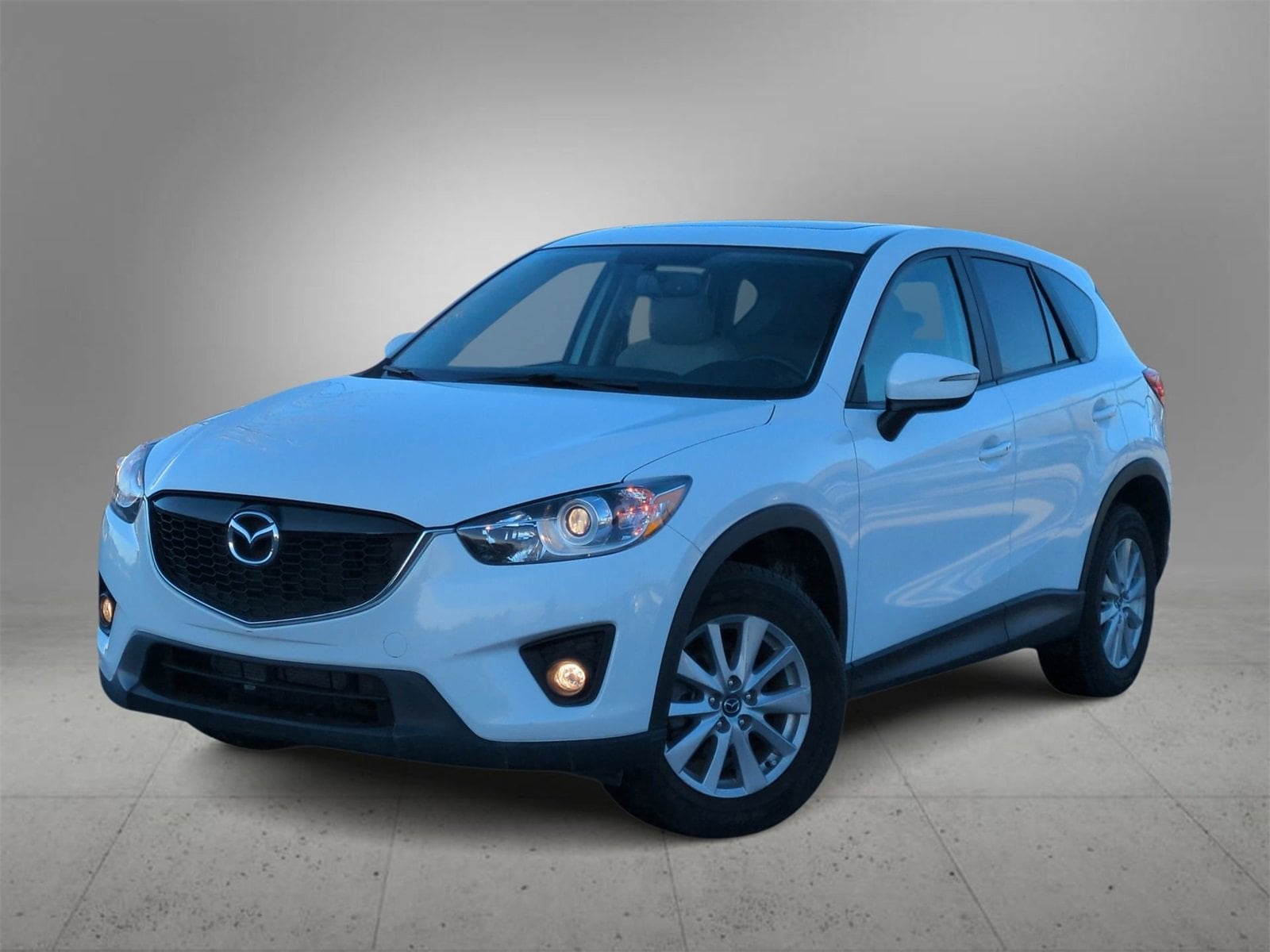 2015 Mazda CX-5 Touring's photo