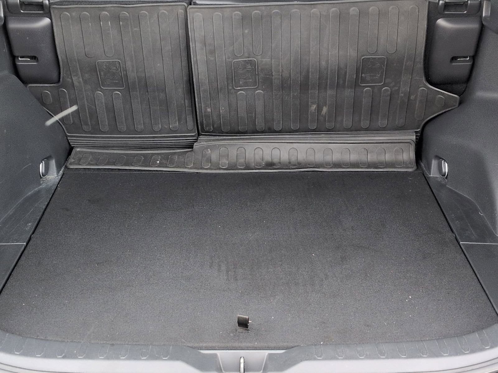 Thumbnail: 2023 Toyota RAV4 - 37