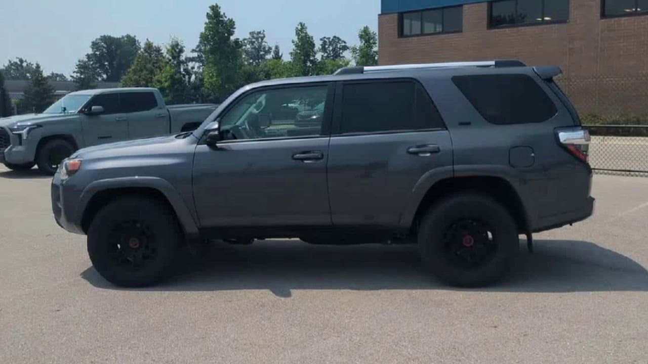 Thumbnail: 2022 Toyota 4Runner - 5
