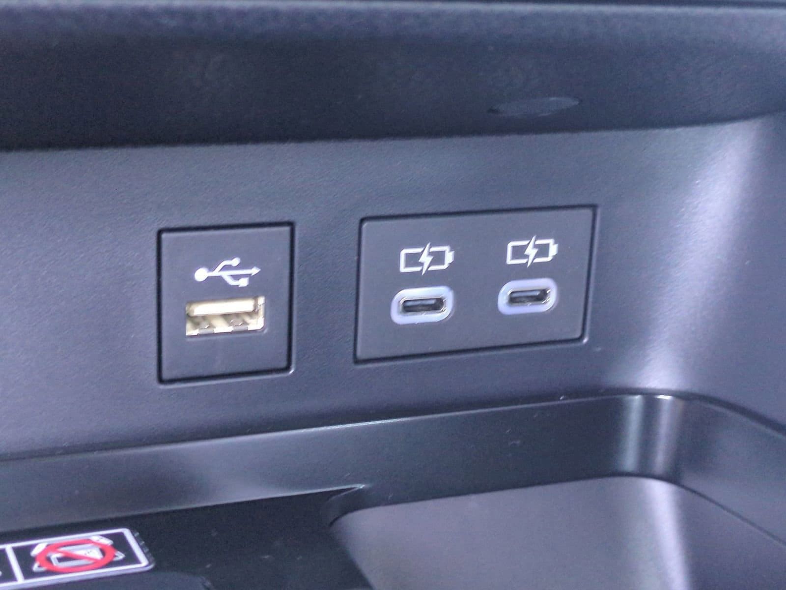 Thumbnail: 2026 Toyota Camry - 29