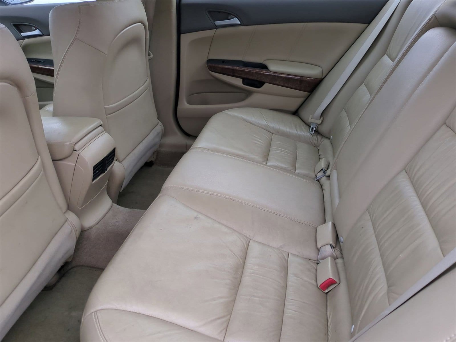 Thumbnail: 2010 Honda Accord - 19