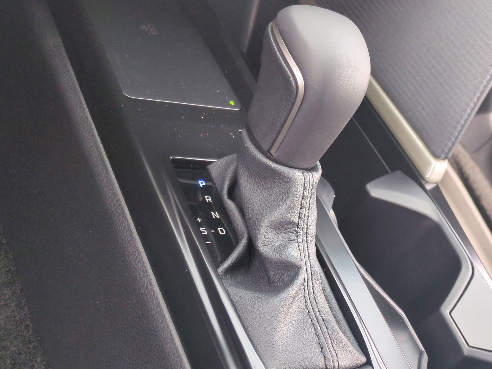 Thumbnail: 2026 Toyota Camry - 32