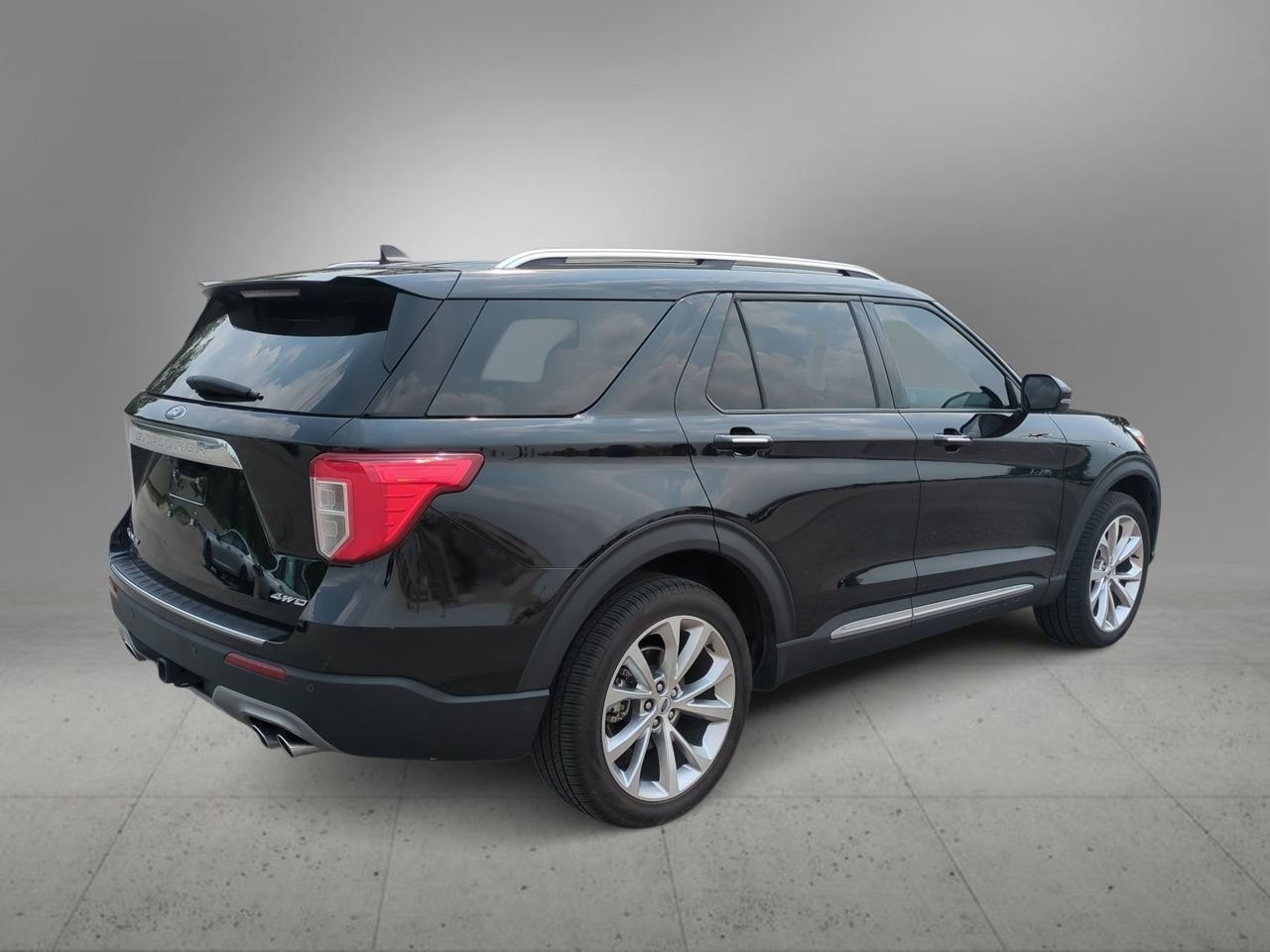 Thumbnail: 2023 Ford Explorer - 8