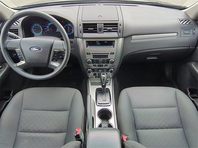 2012 Ford Fusion SE 15