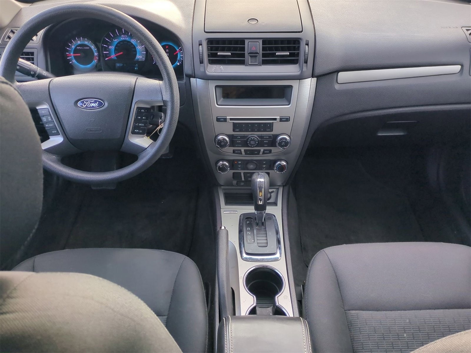 Thumbnail: 2012 Ford Fusion - 15