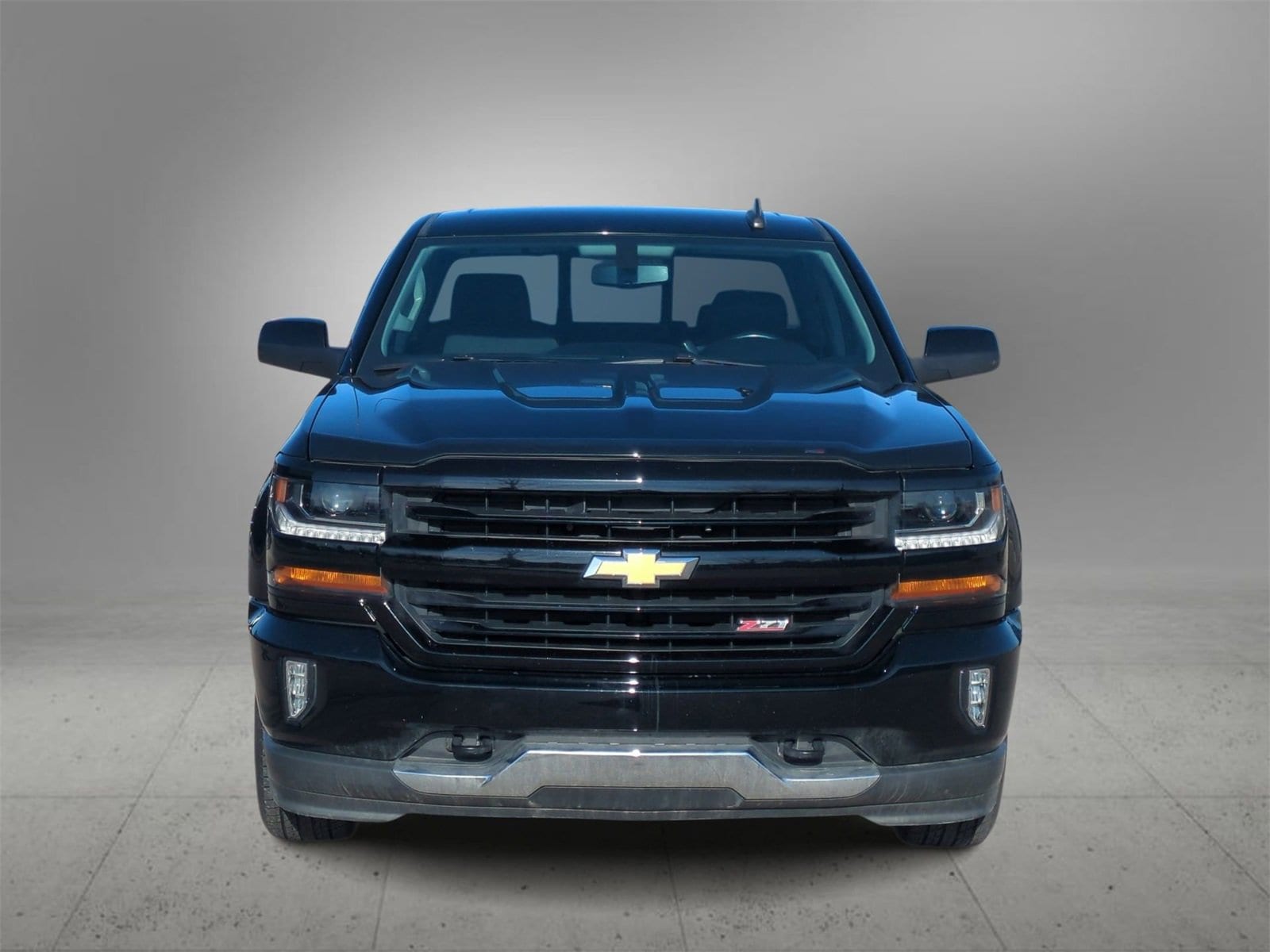 Thumbnail: 2017 Chevrolet Silverado 1500 - 3