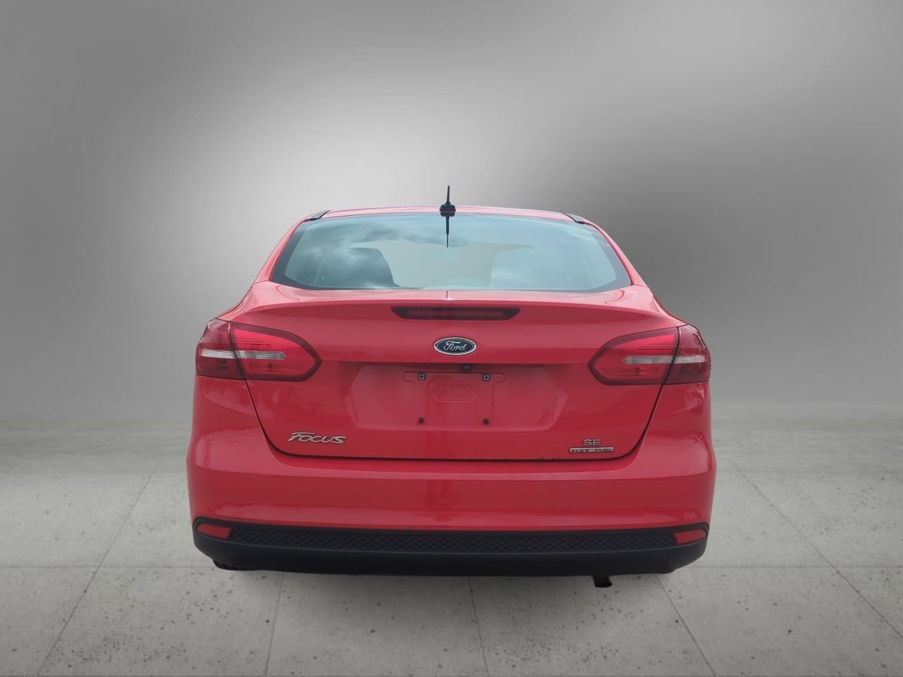 Thumbnail: 2016 Ford Focus - 7