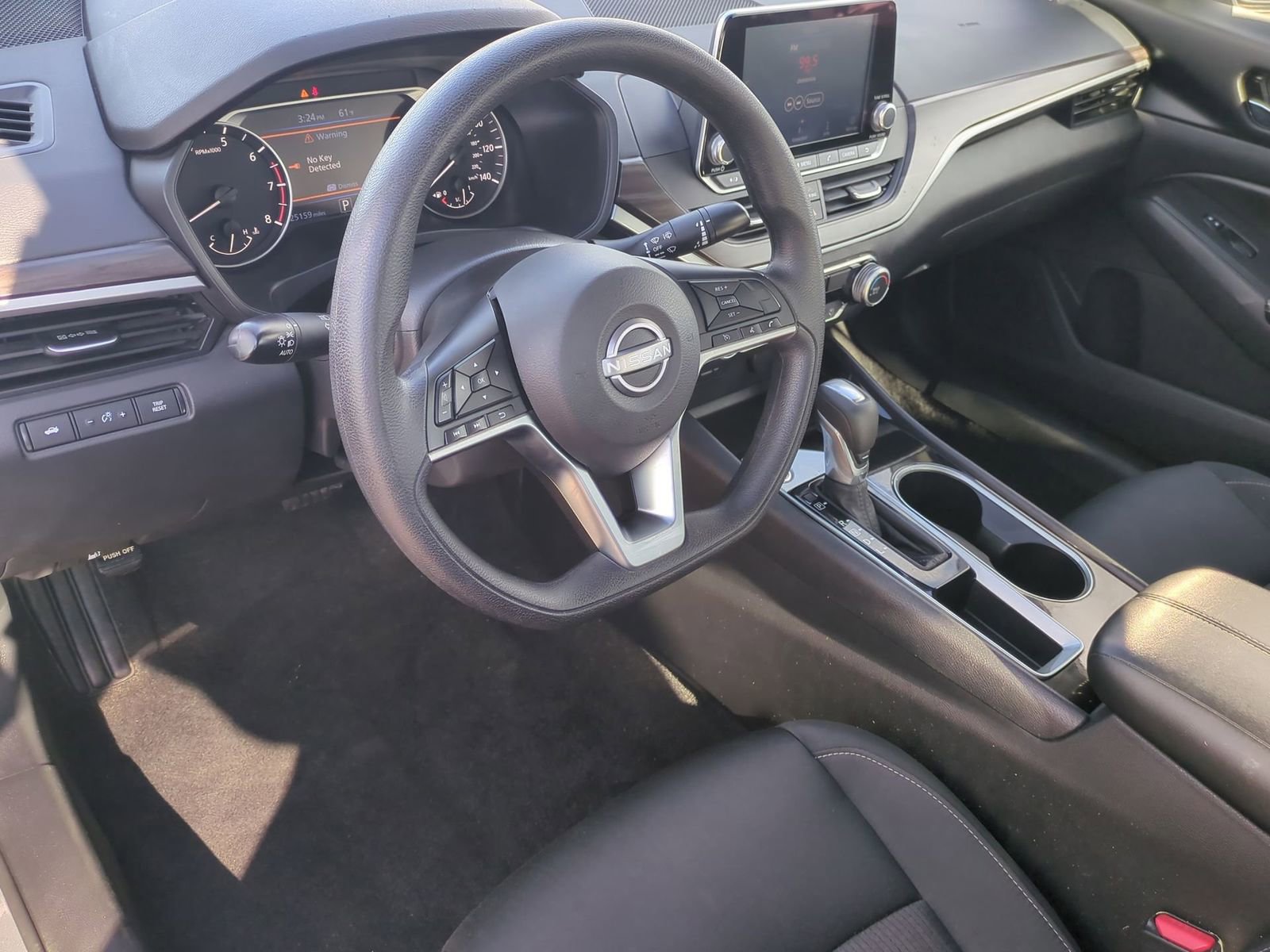 Thumbnail: 2024 Nissan Altima - 10