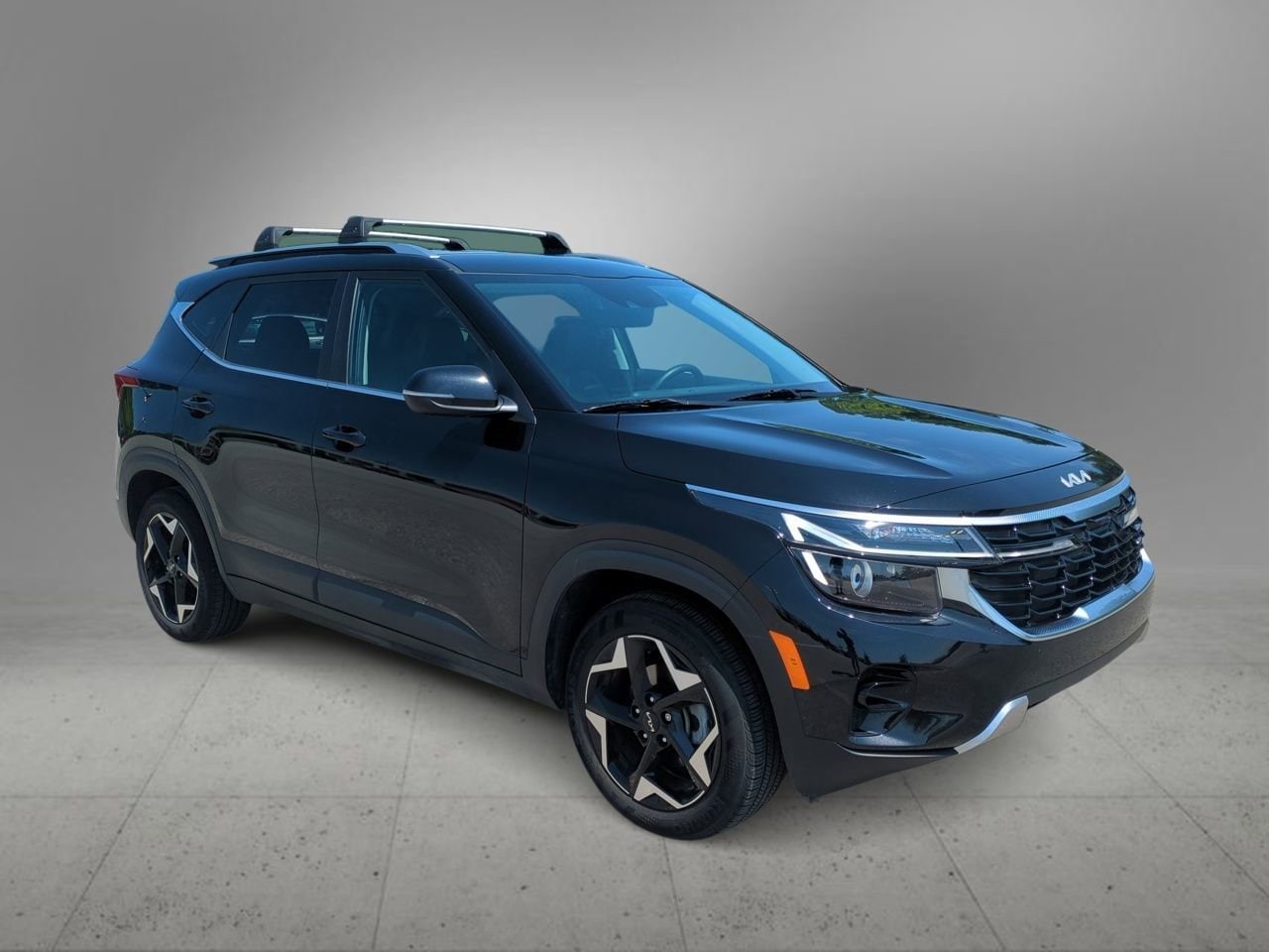 Thumbnail: 2024 Kia Seltos - 2