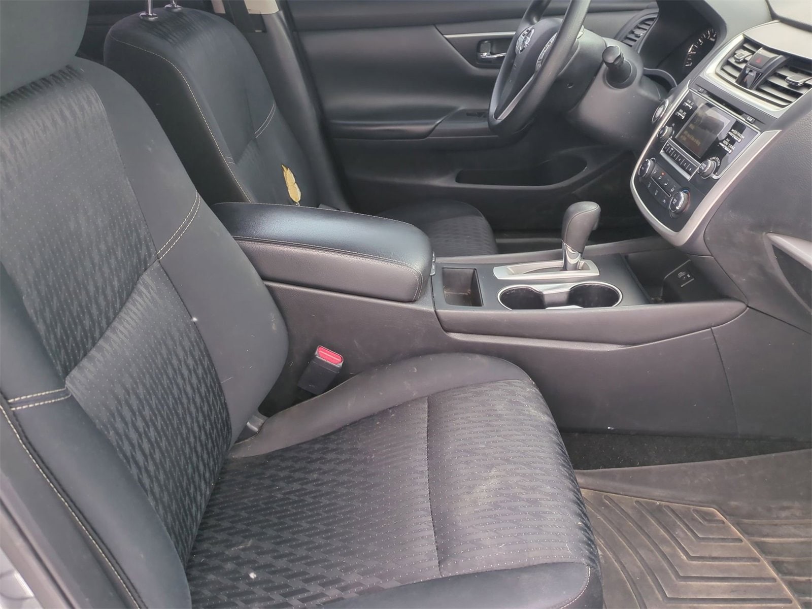 Thumbnail: 2018 Nissan Altima - 21