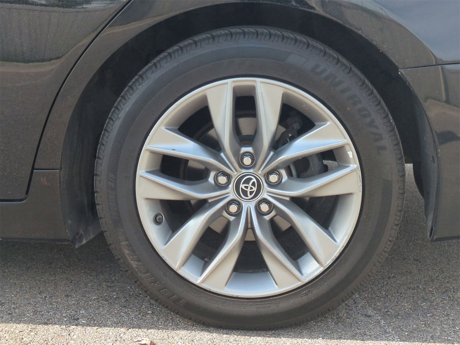 Thumbnail: 2019 Toyota Avalon - 14