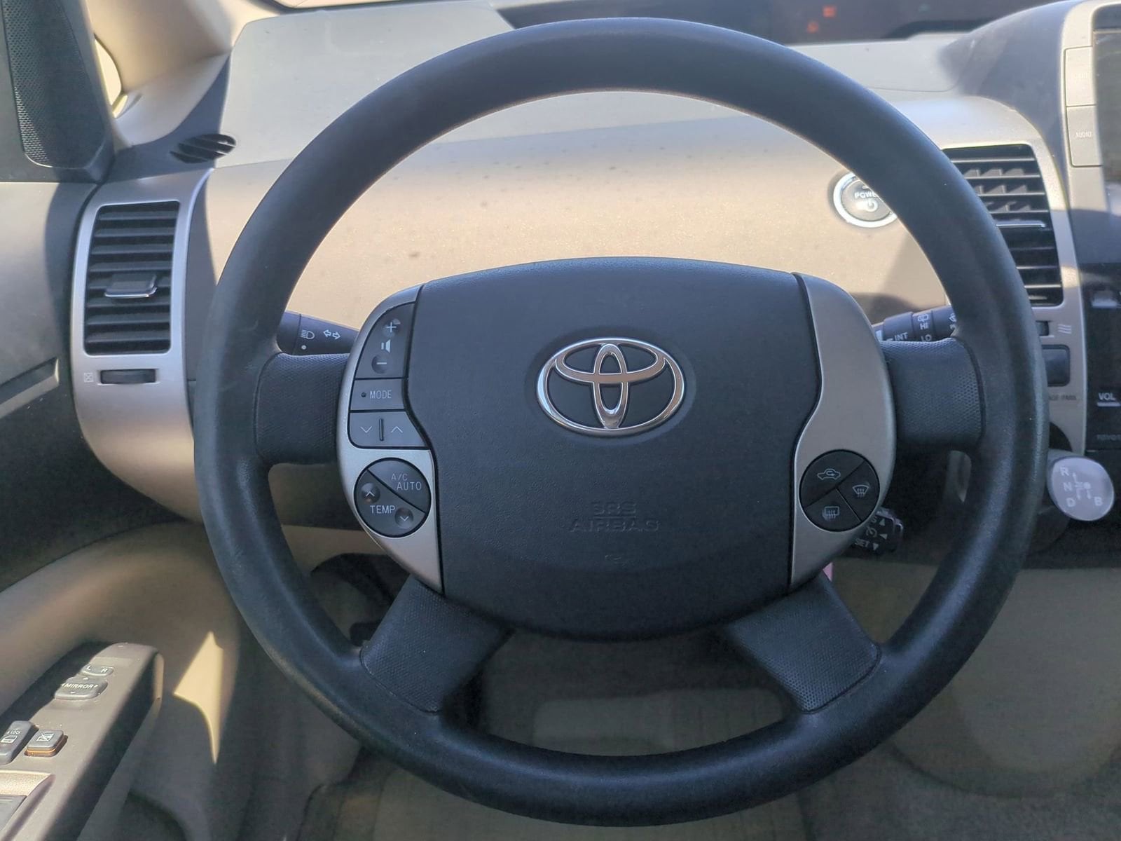 Thumbnail: 2005 Toyota Prius - 22