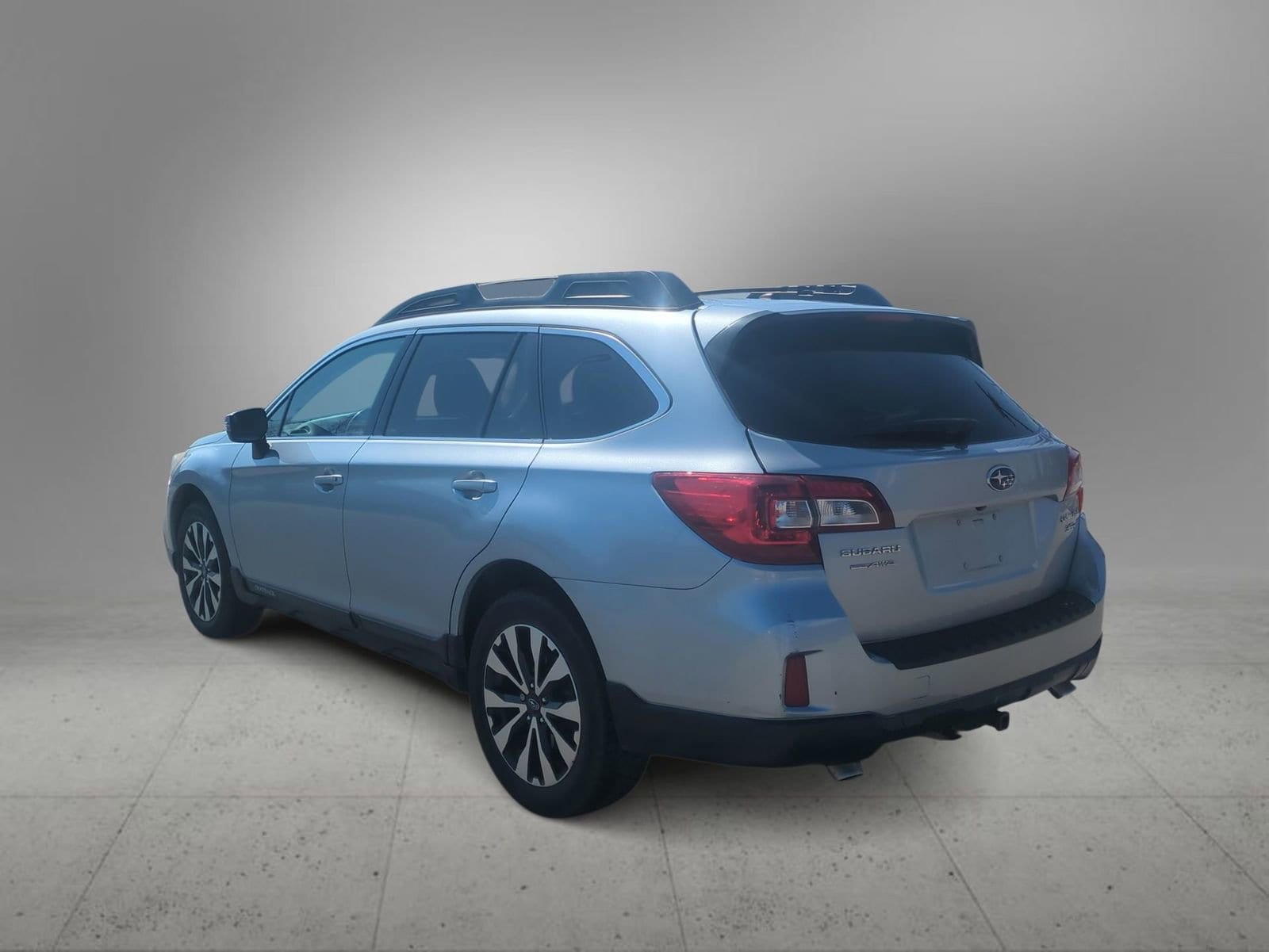 Thumbnail: 2015 Subaru Outback - 6