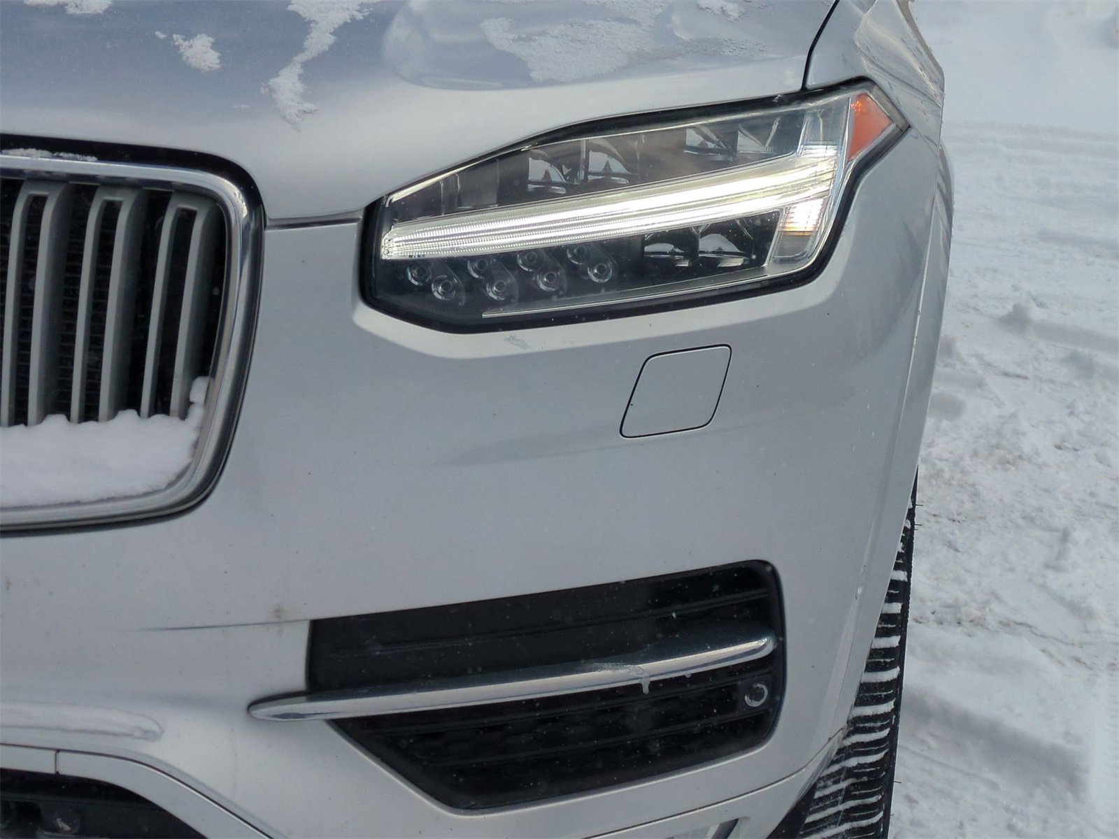 Thumbnail: 2016 Volvo XC90 - 11