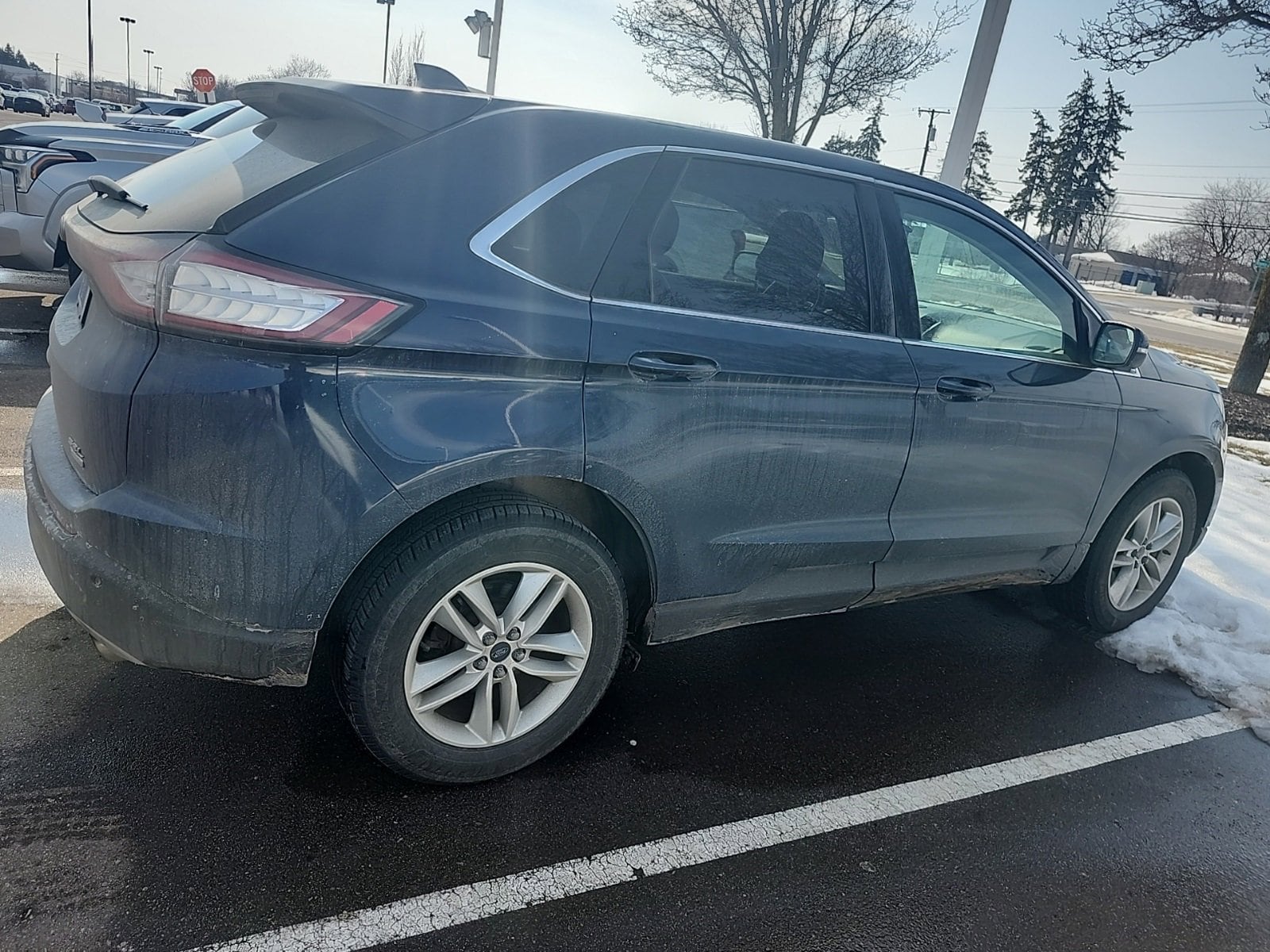 Thumbnail: 2017 Ford Edge - 2