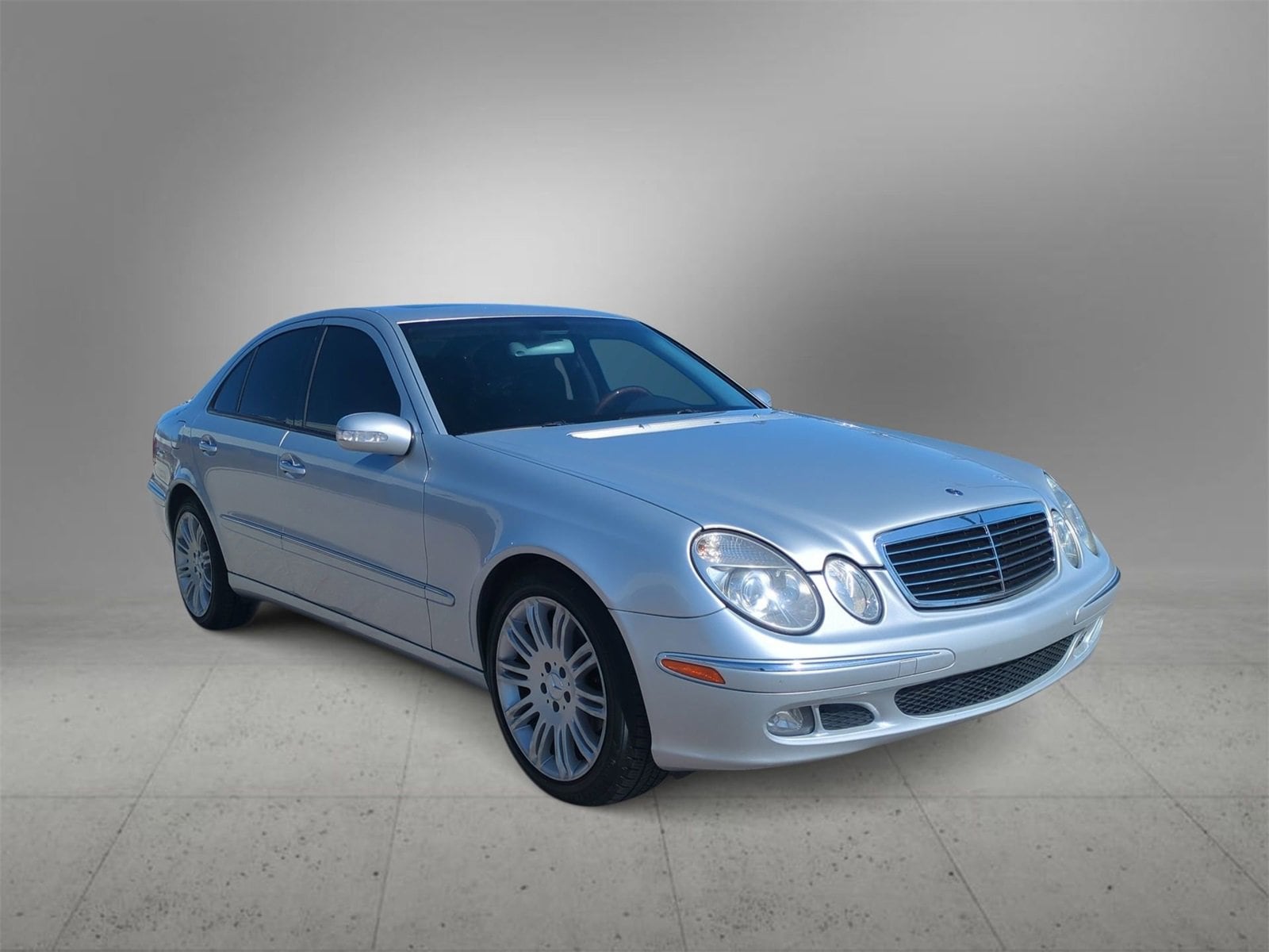 Thumbnail: 2006 Mercedes-Benz E-Class - 2