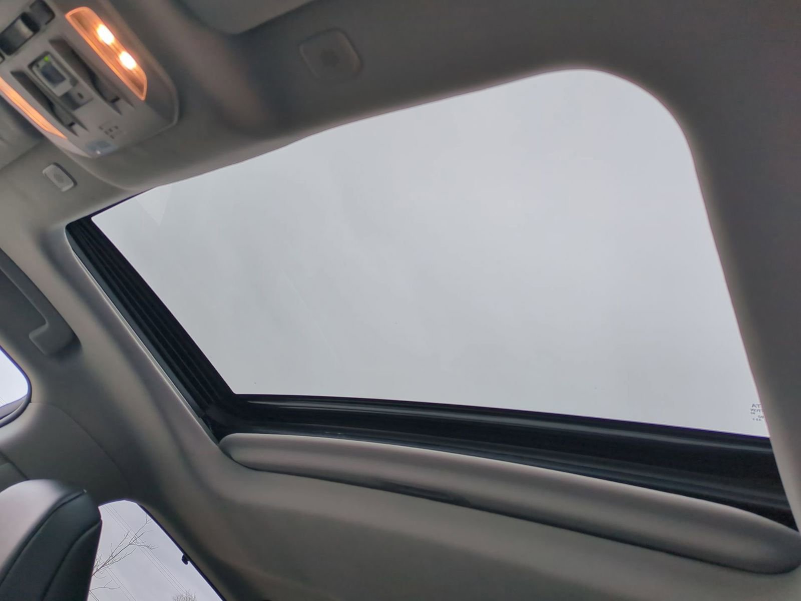 Thumbnail: 2023 Toyota Highlander - 19