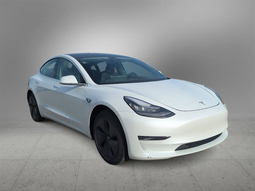 Used 2019 Tesla Model 3 Standard Range Plus Sedan
